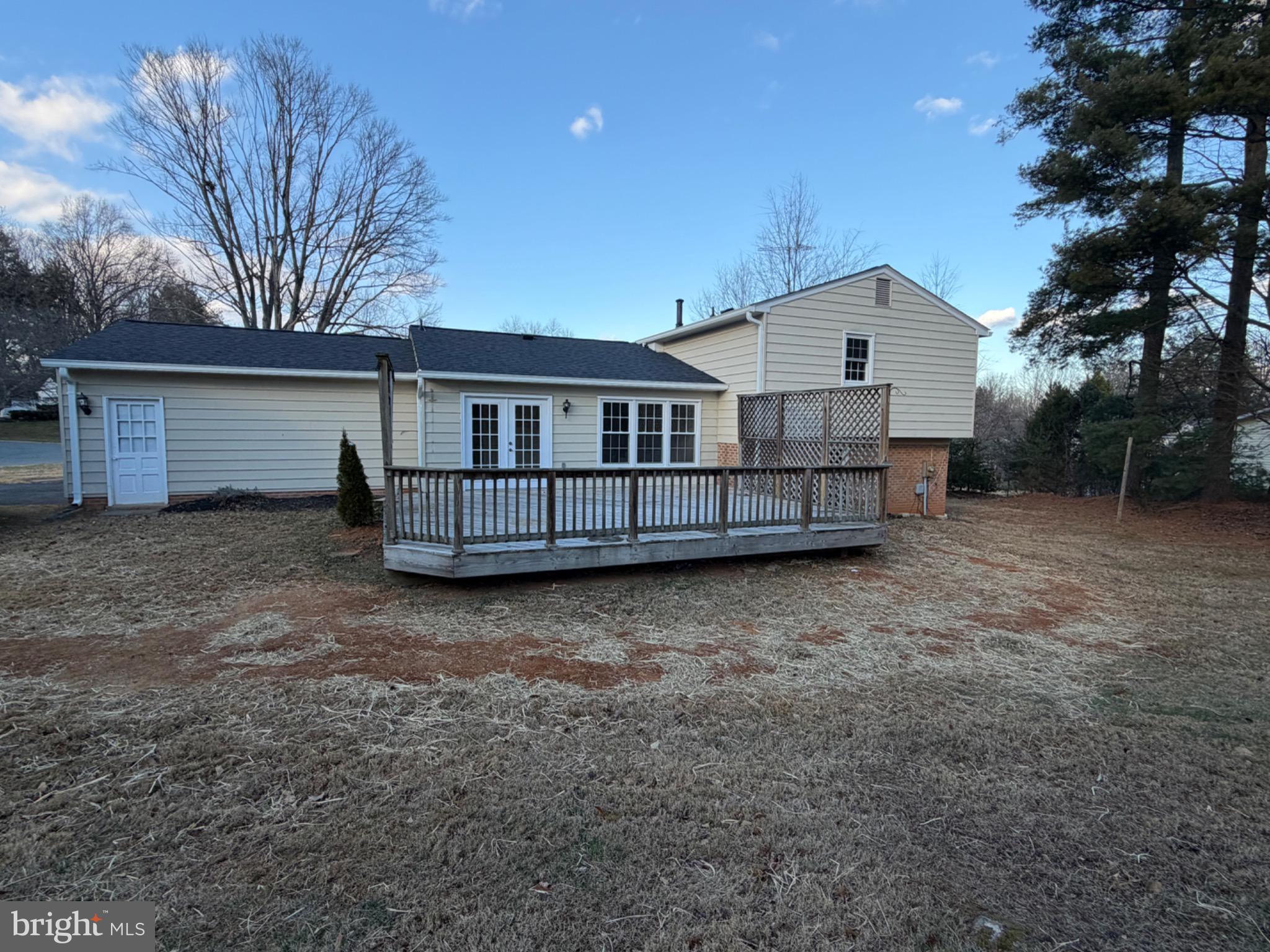 ROBERTS GLEN - Residential Lease