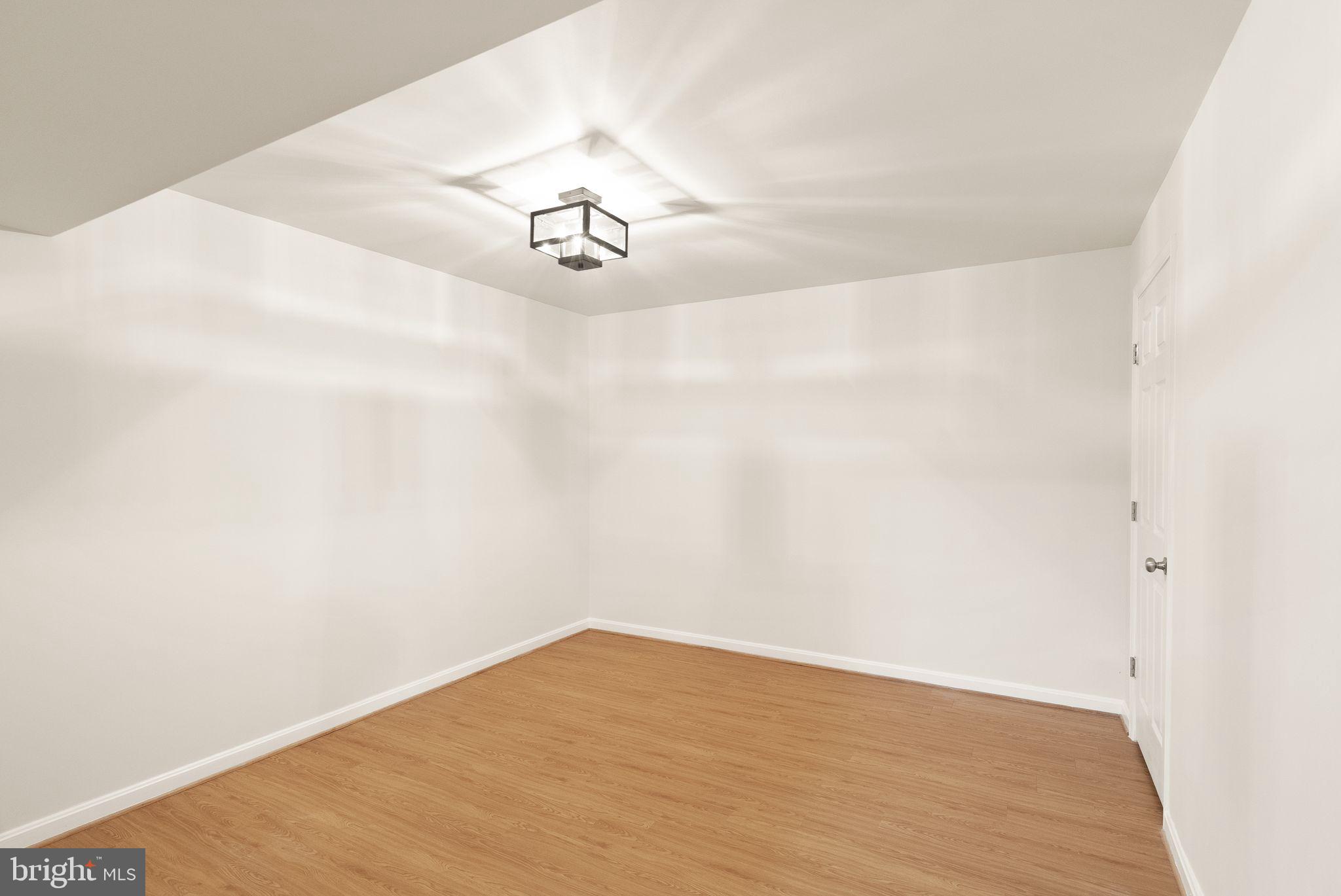 HOPEWELLS LANDING - Residential