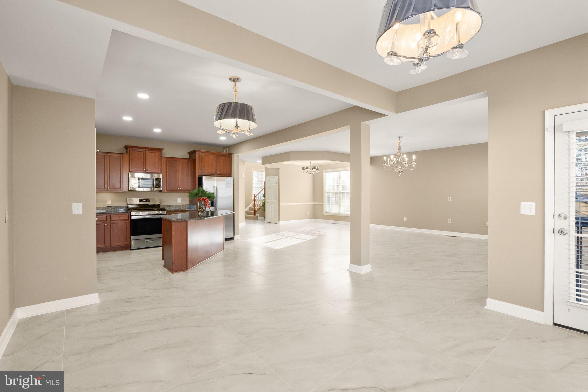 HOPEWELLS LANDING - Residential