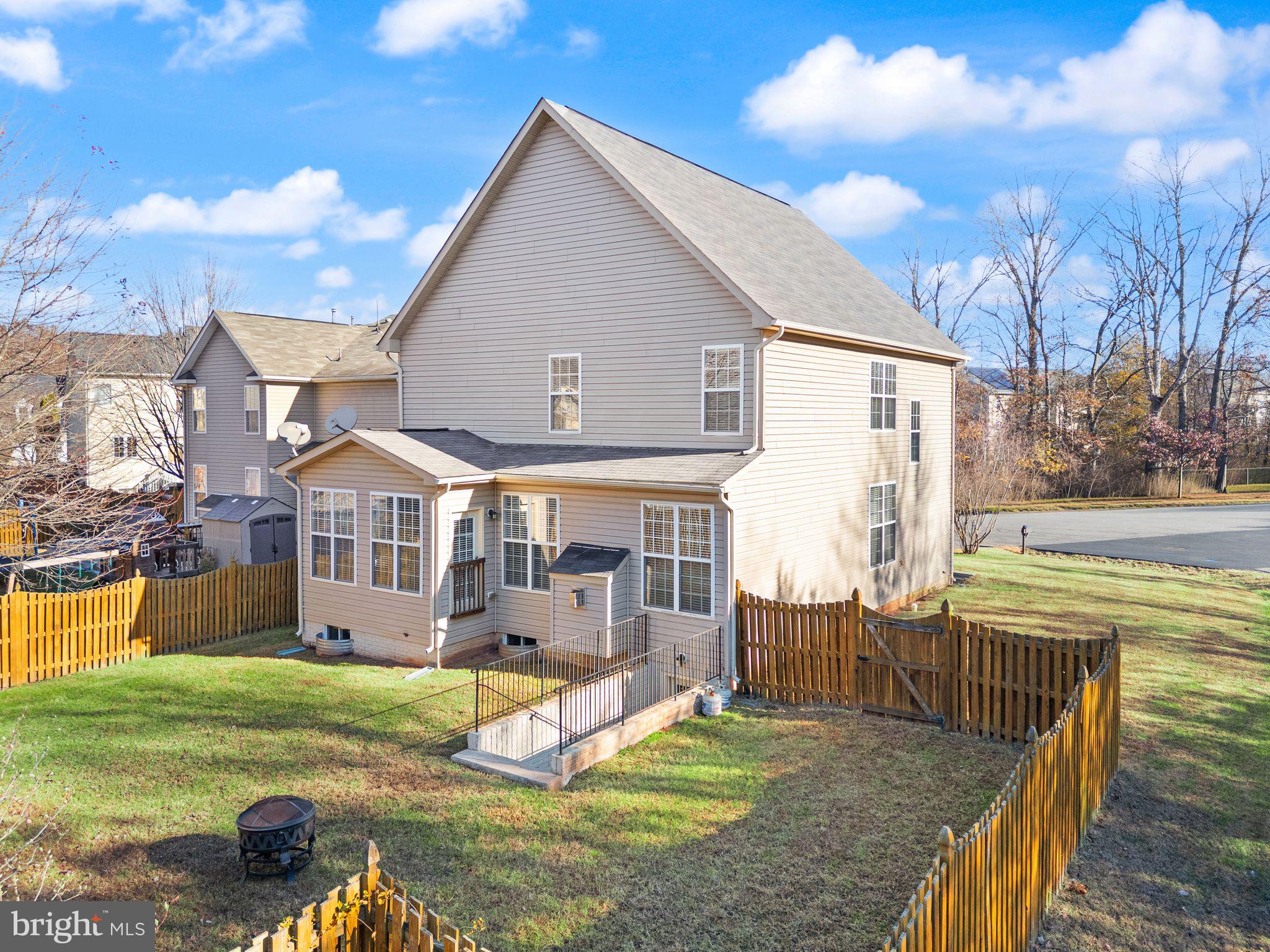 HOPEWELLS LANDING - Residential