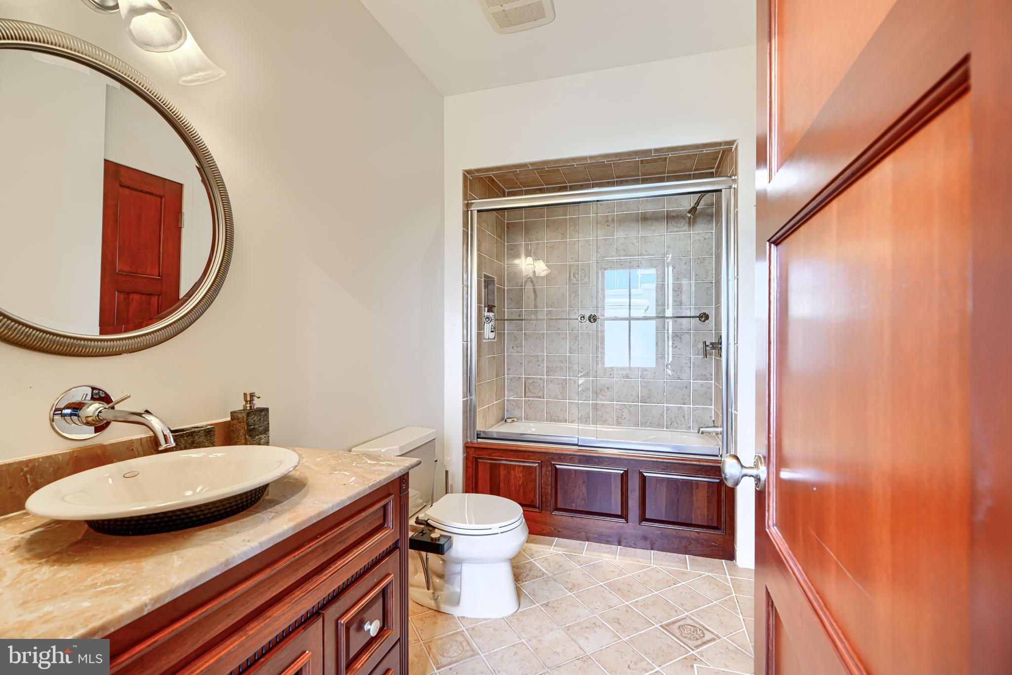 LOCUST POINT - Residential Lease