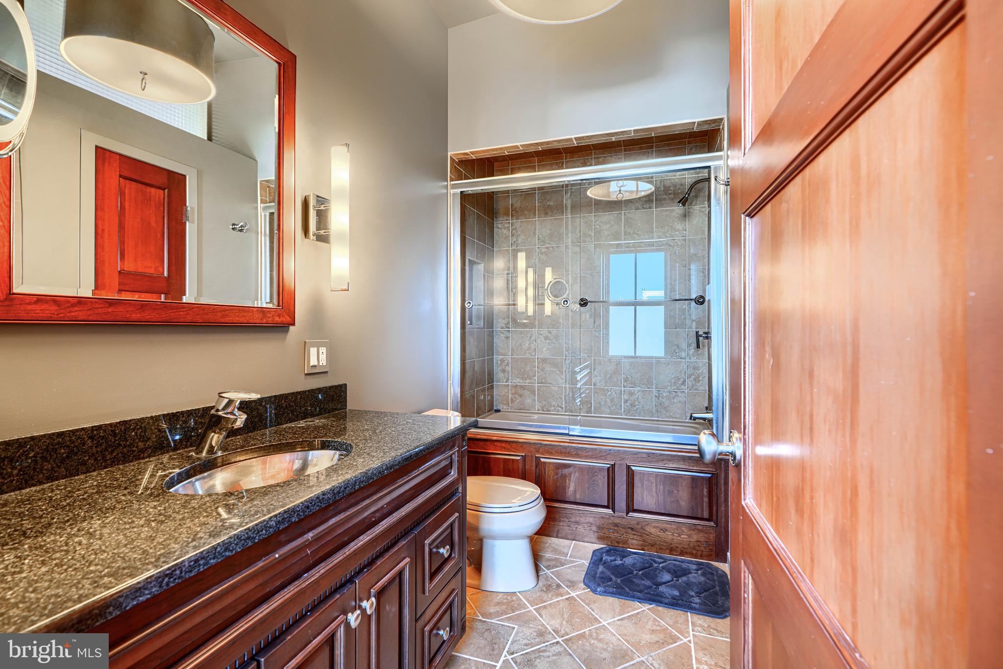 LOCUST POINT - Residential Lease