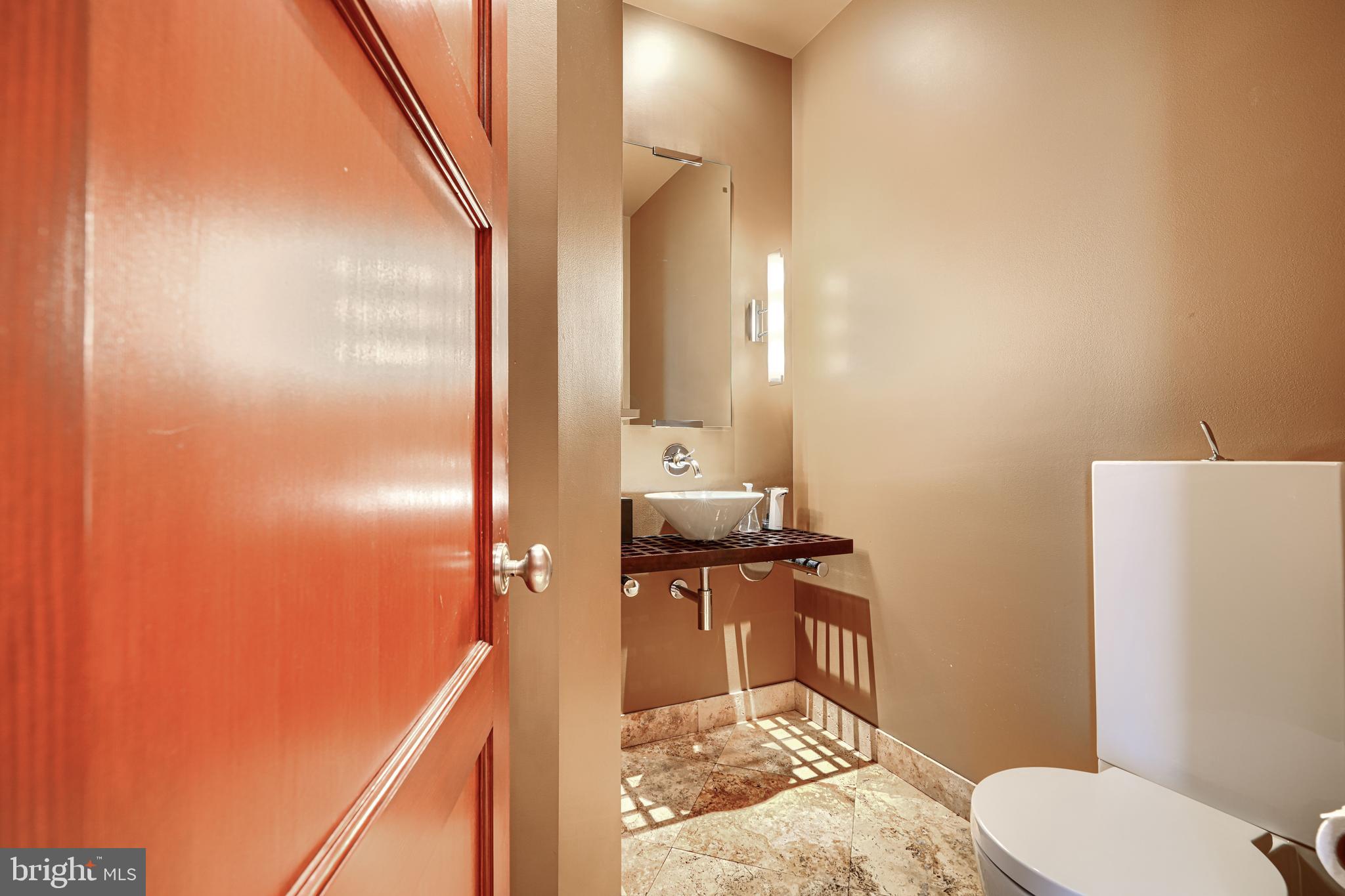 LOCUST POINT - Residential Lease