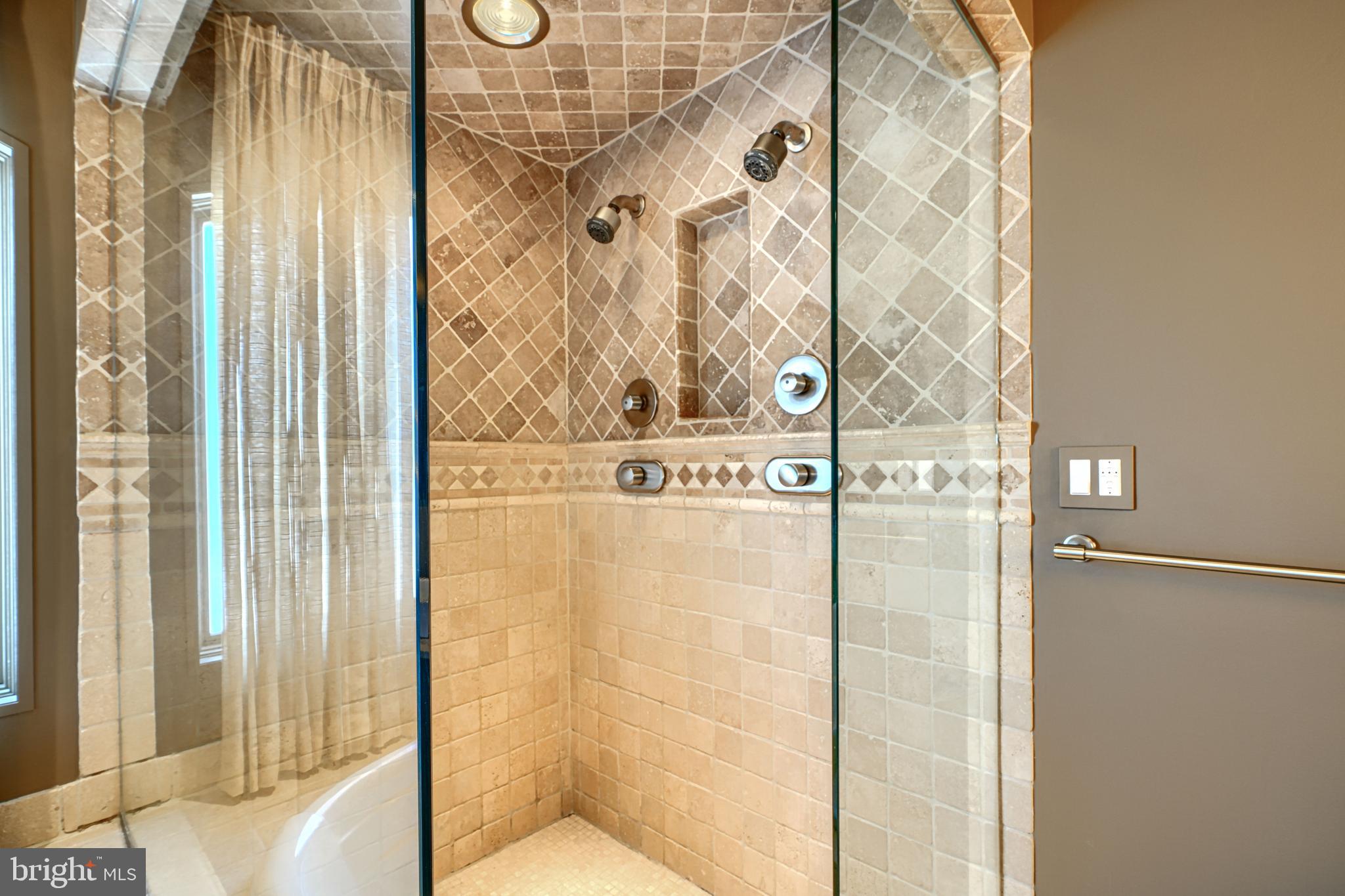 LOCUST POINT - Residential Lease