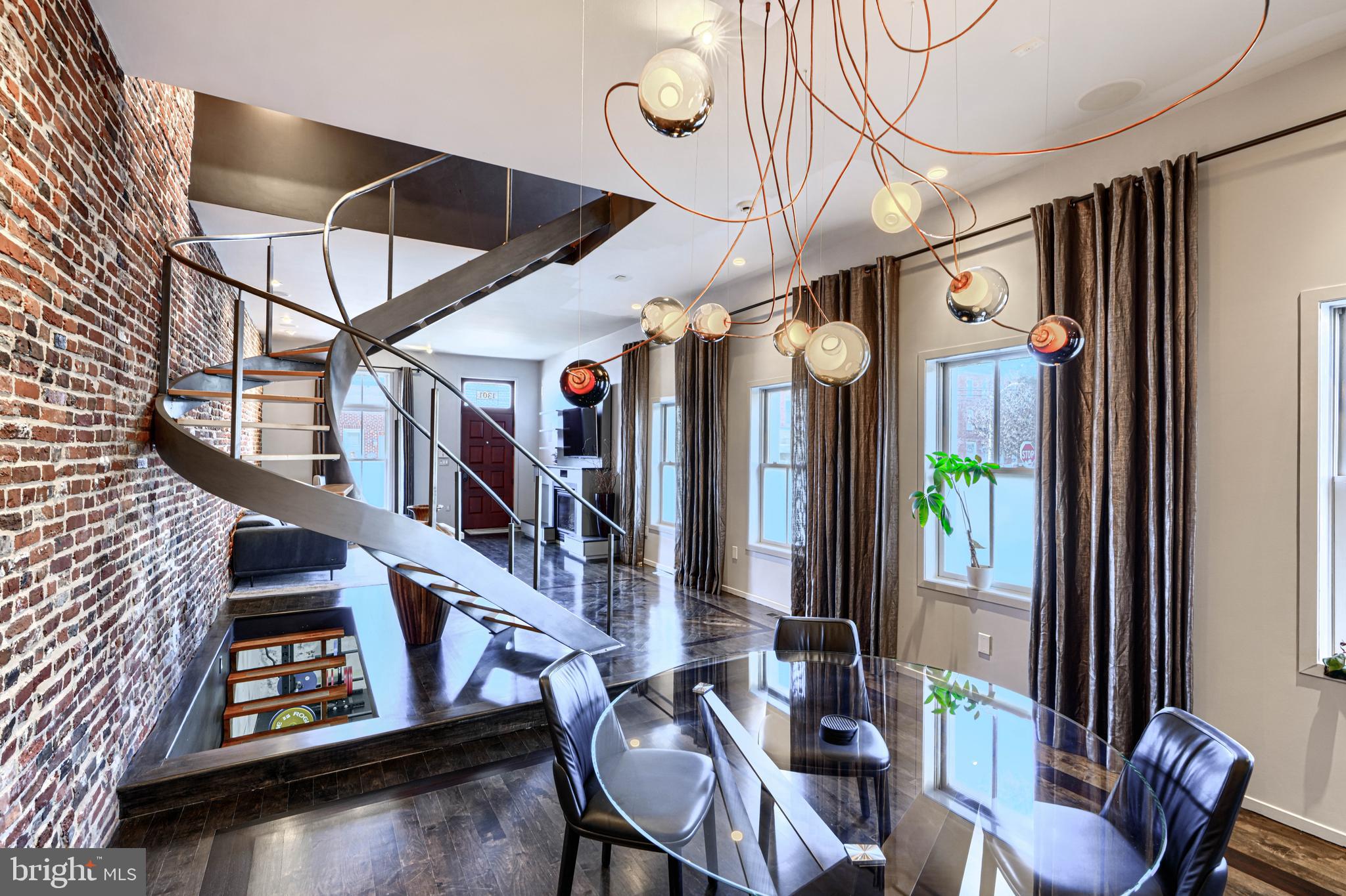 LOCUST POINT - Residential Lease