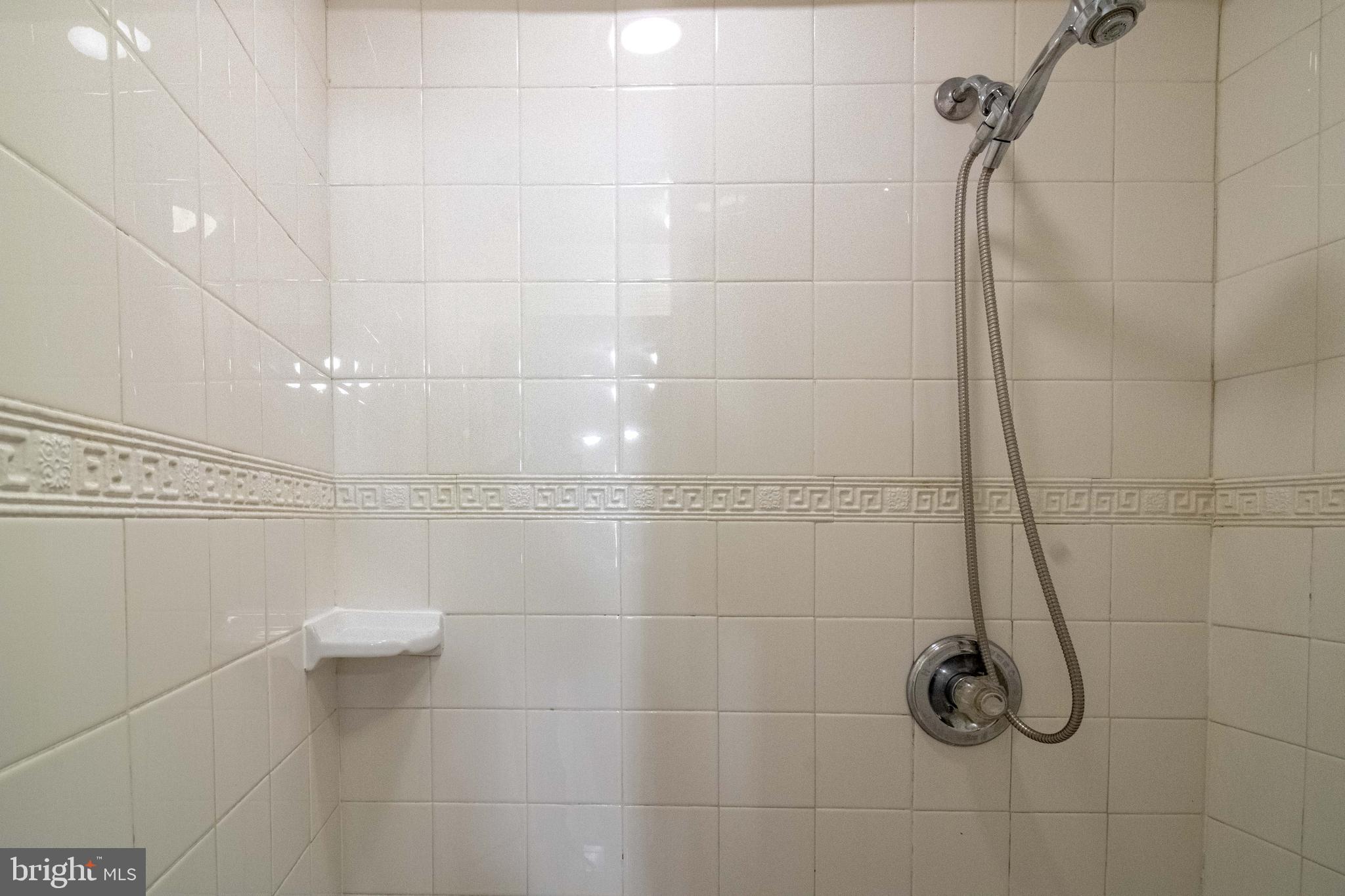 BOLTON HILL HISTORIC DISTRICT - Residential Income