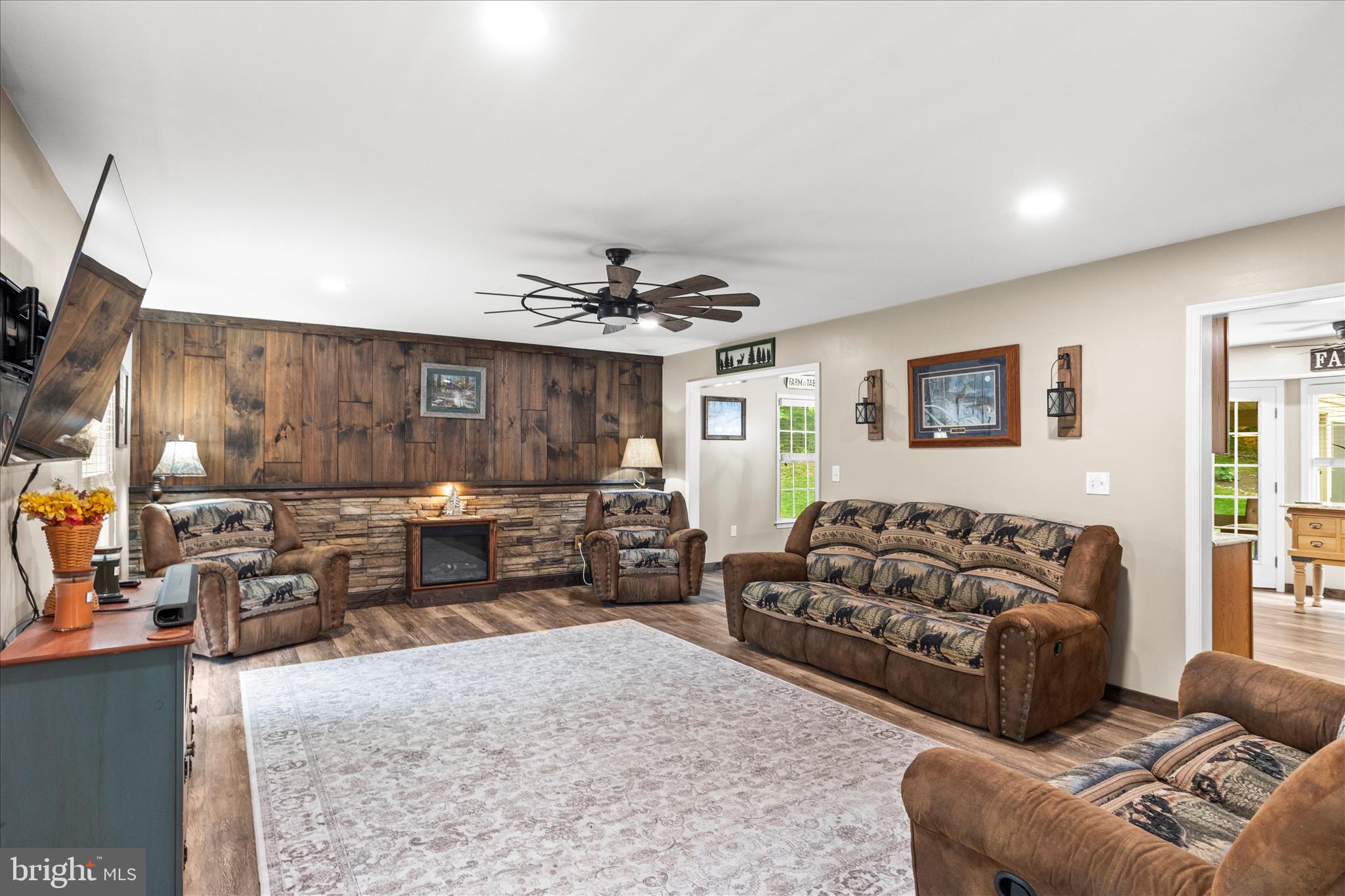 GLEN ROCK - Residential