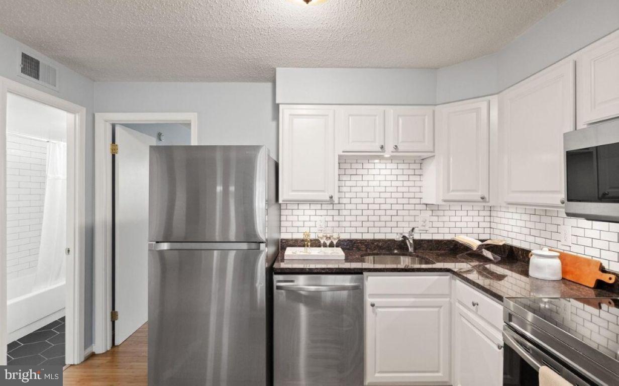 122 N BEDFORD STREET A A