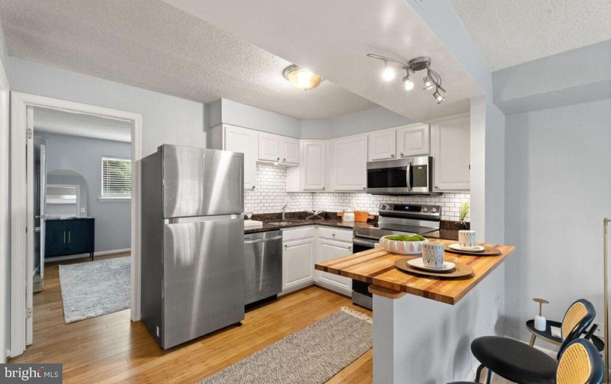 122 N BEDFORD STREET A A