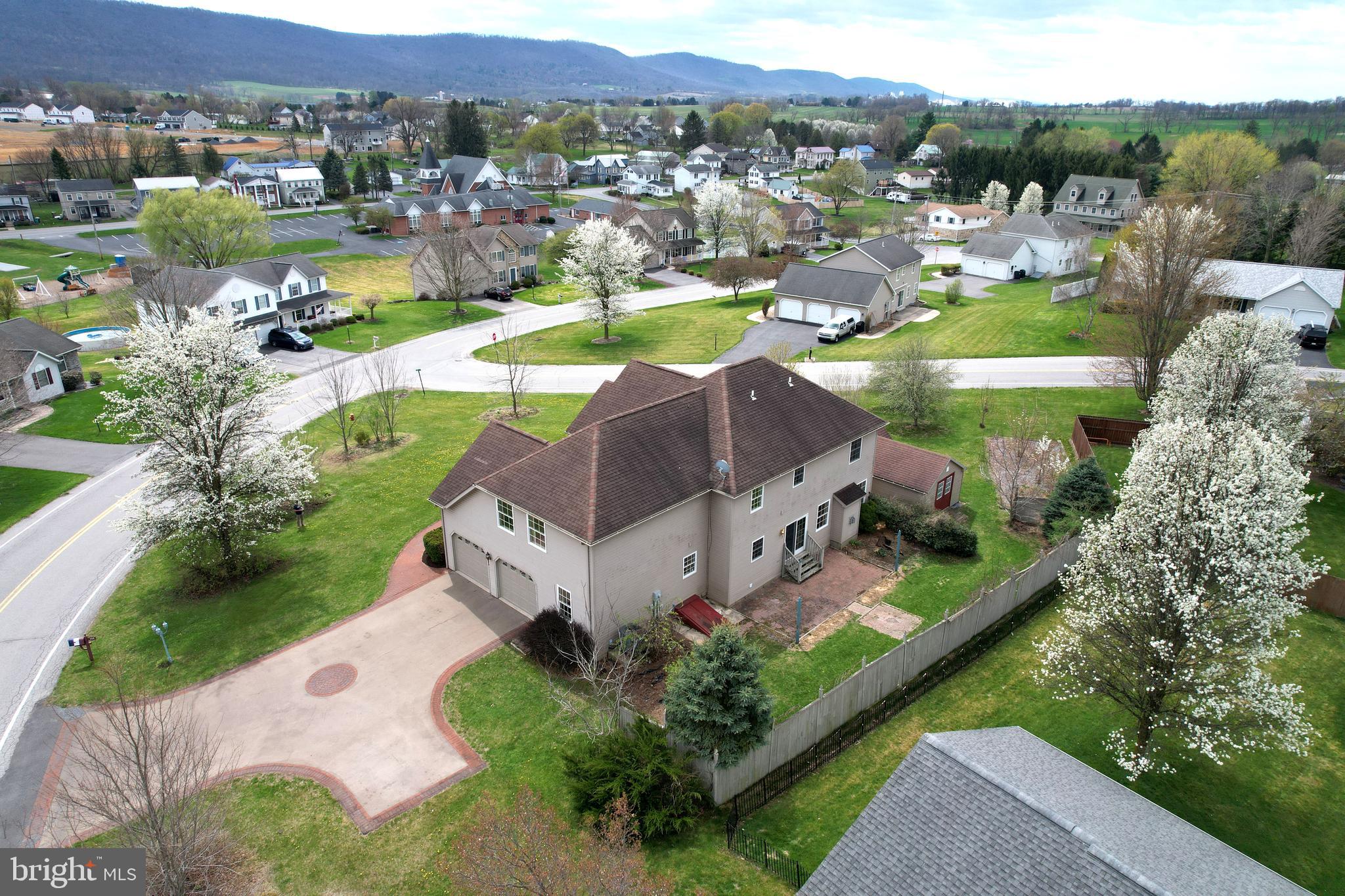 ROBINWOOD - Residential