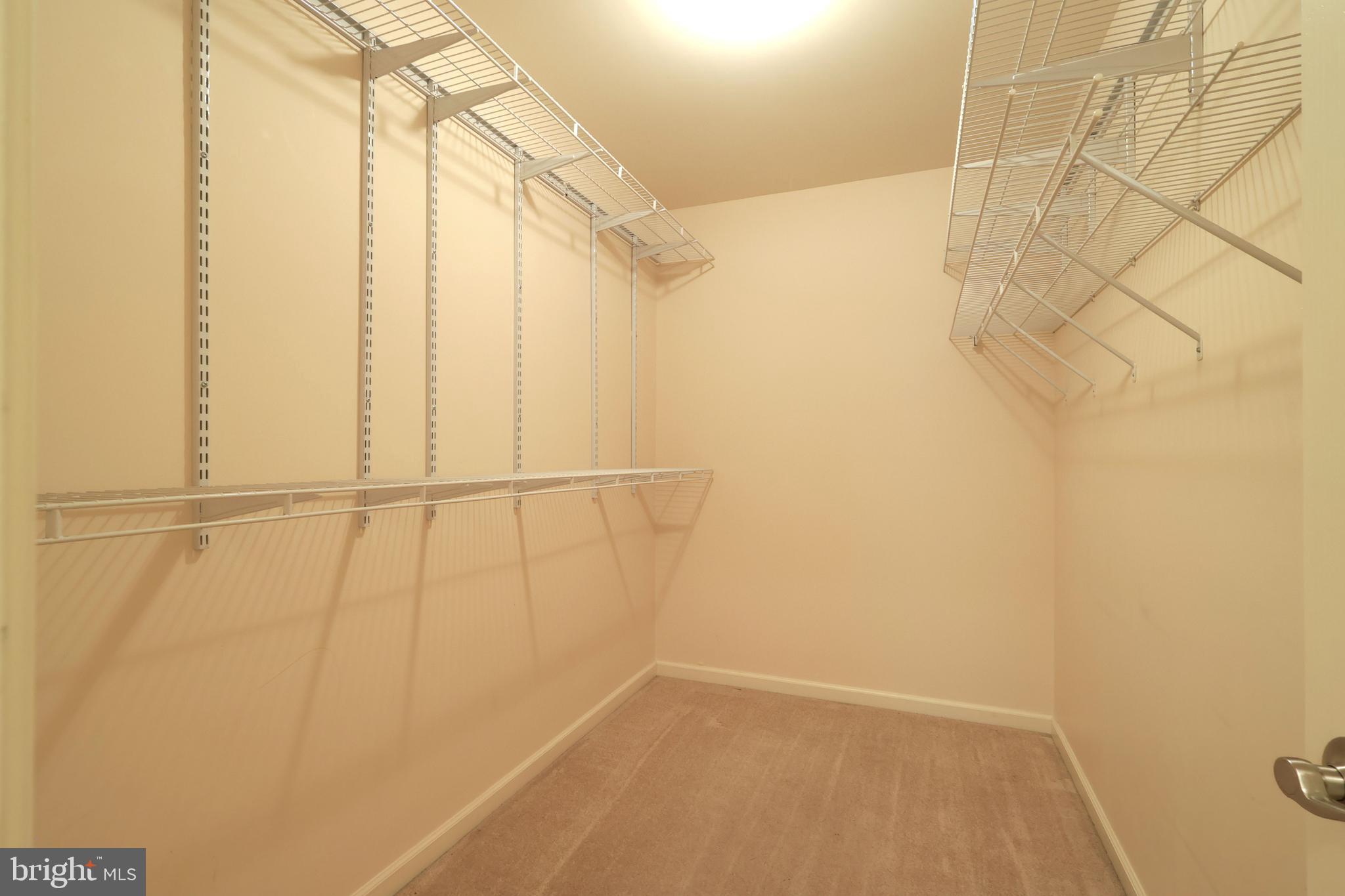 ROBINWOOD - Residential