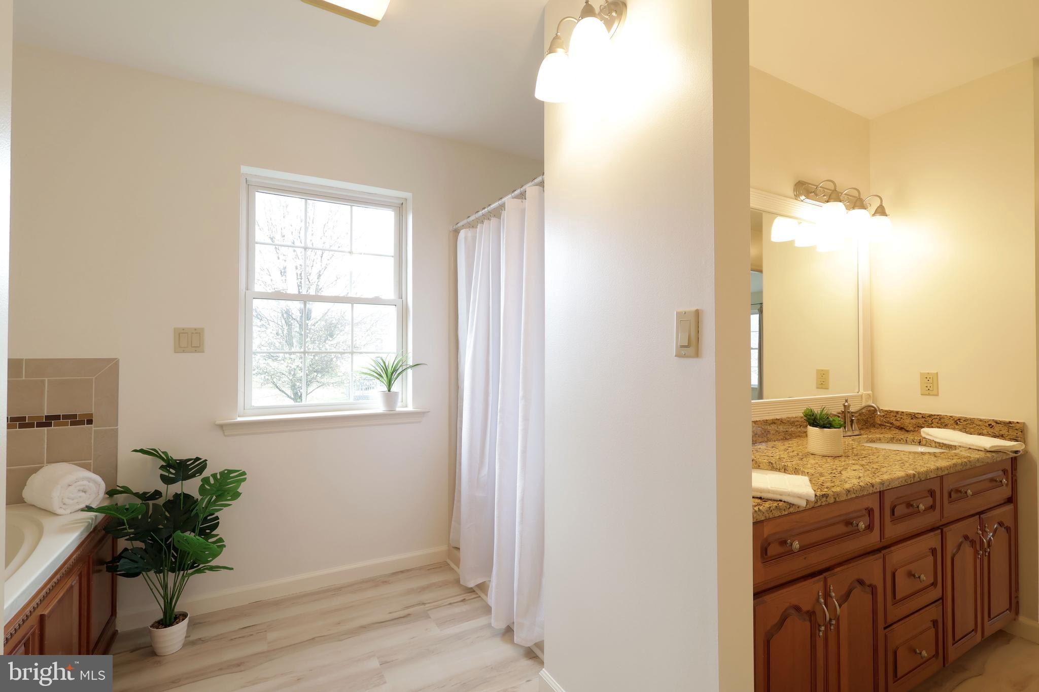 ROBINWOOD - Residential