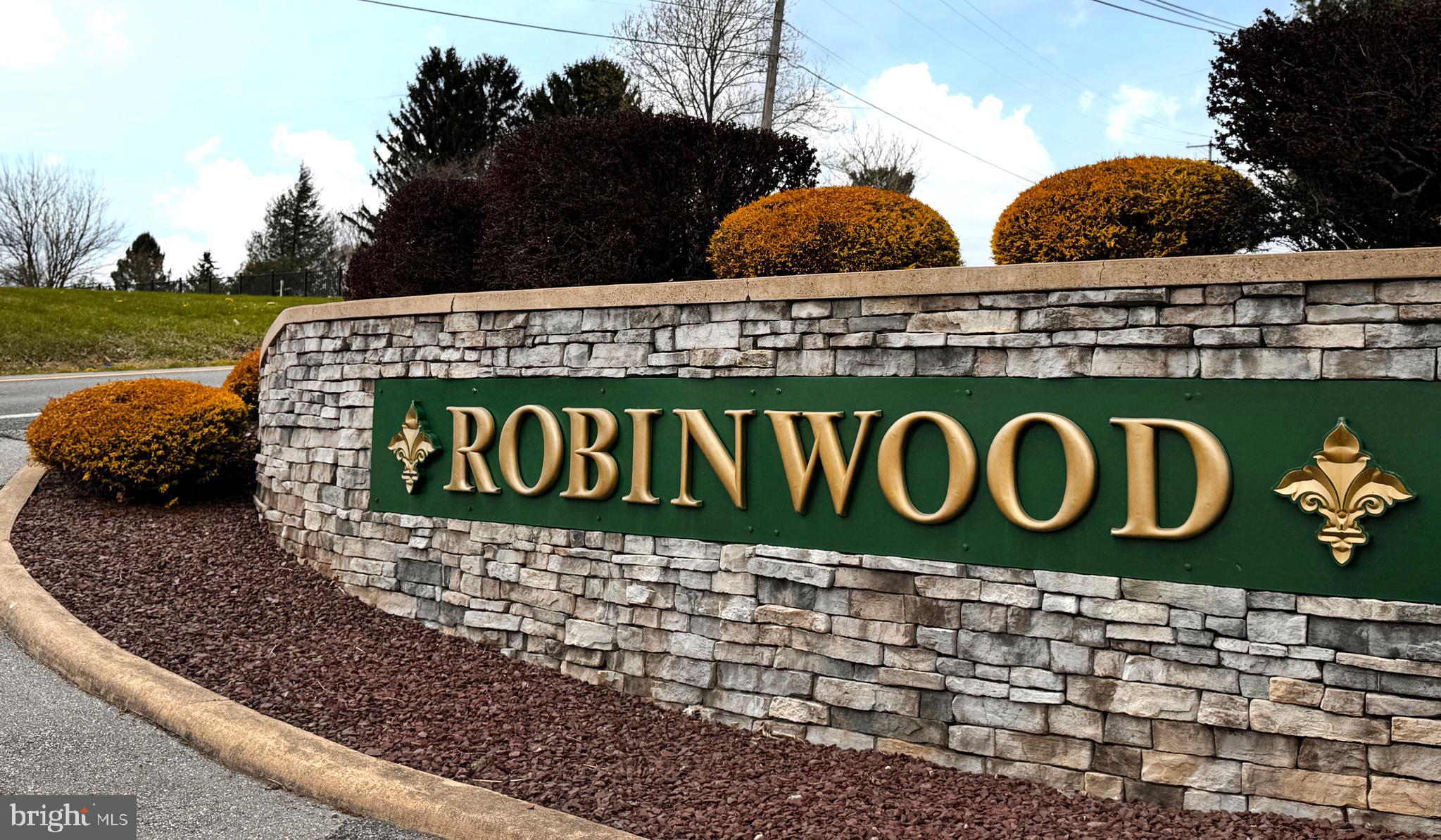 ROBINWOOD - Residential