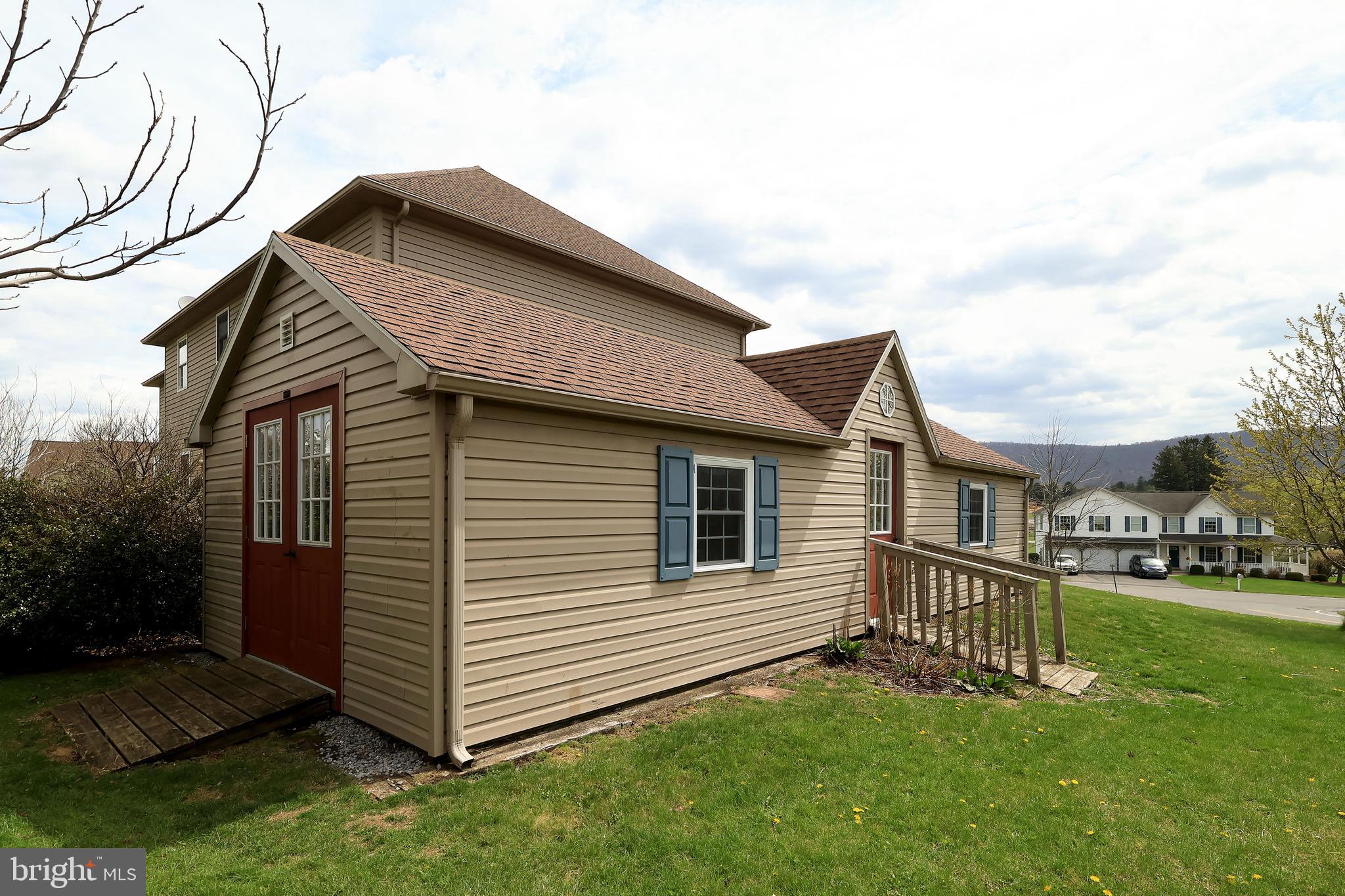 ROBINWOOD - Residential