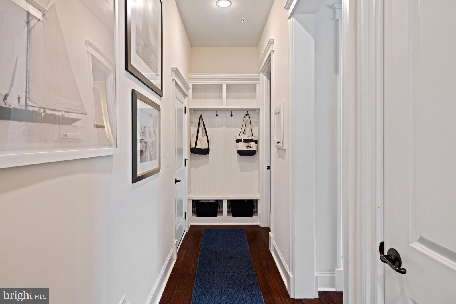 HARBOR STATION - Residential