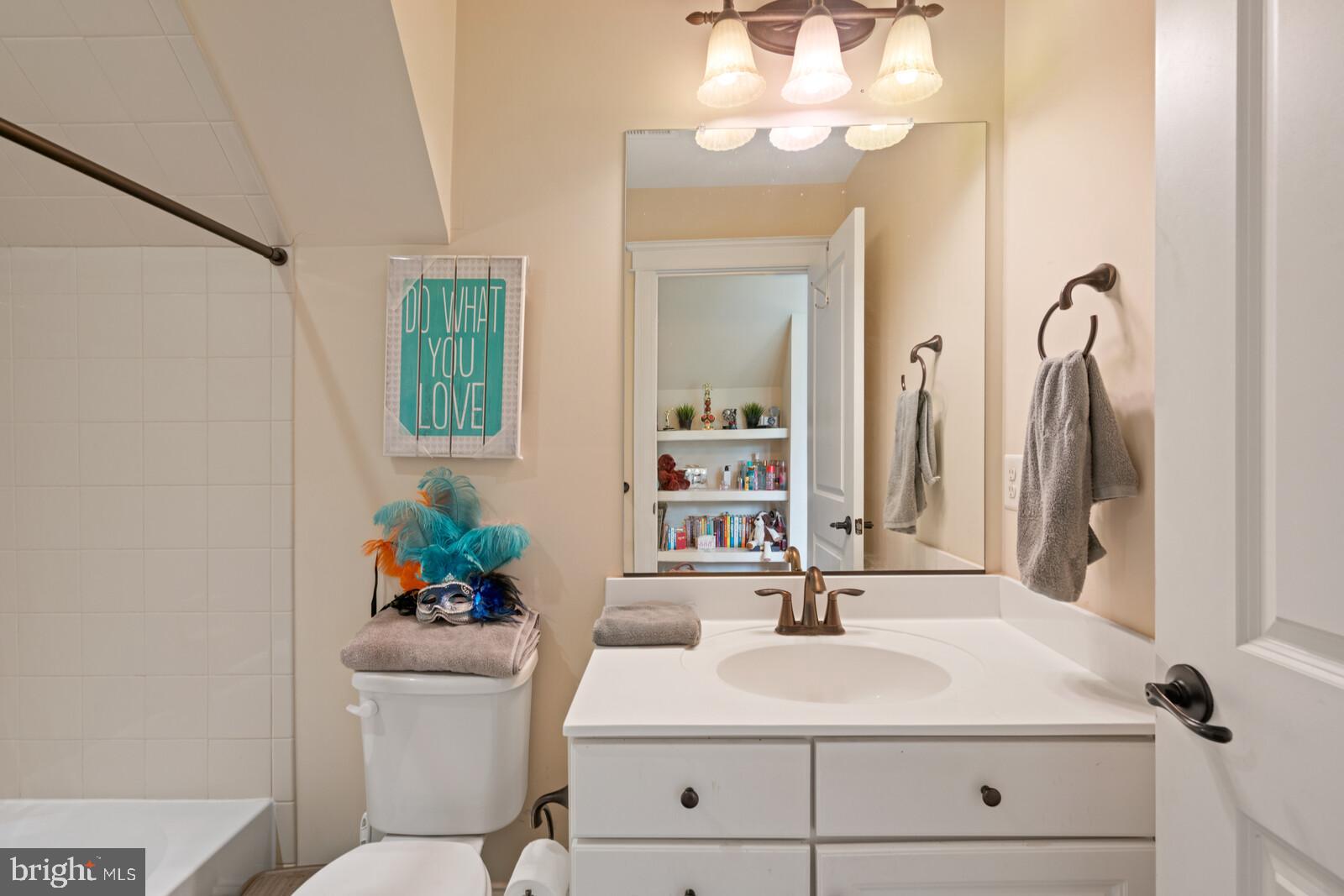 HARBOR STATION - Residential