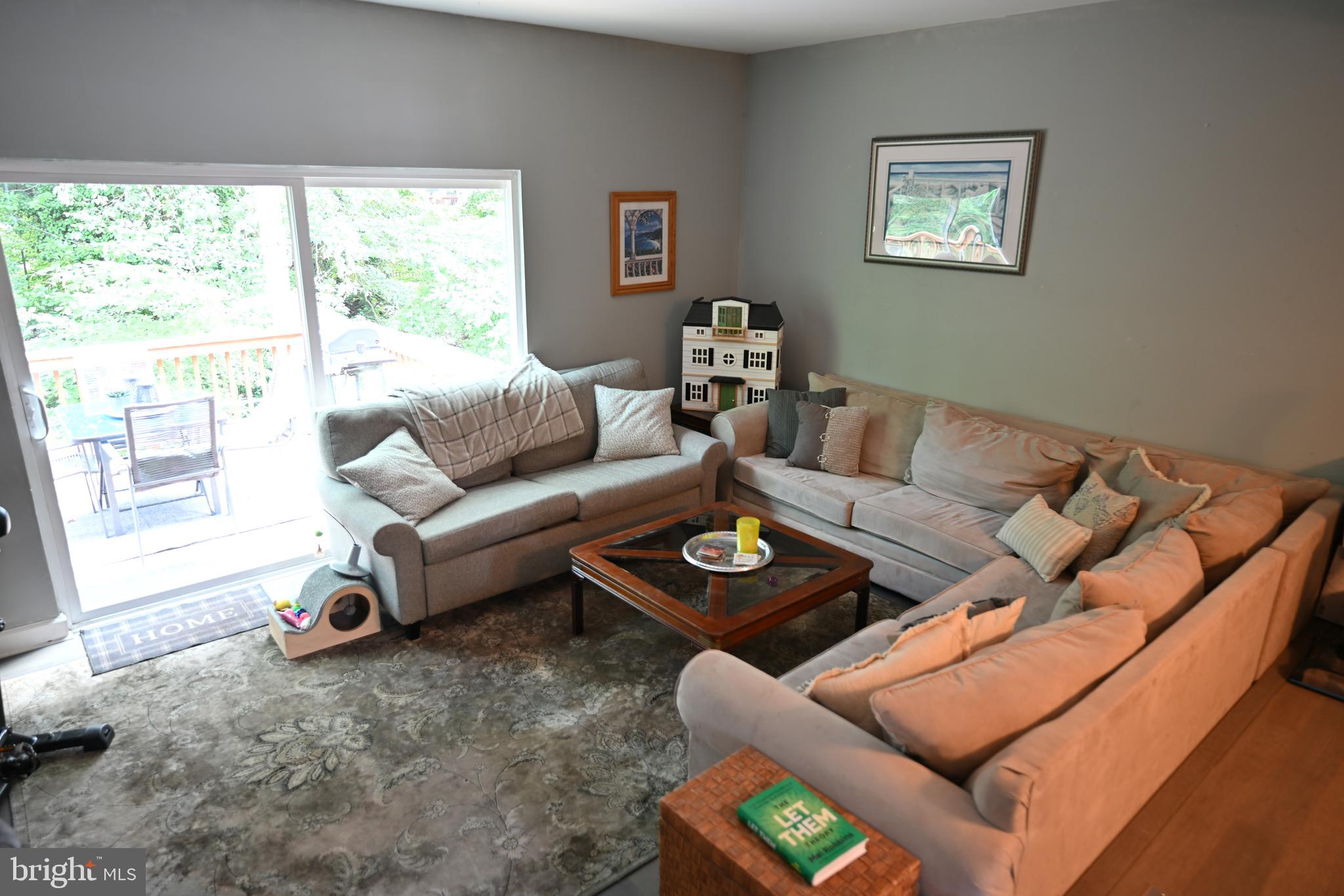 1224 HEARTWOOD COURT