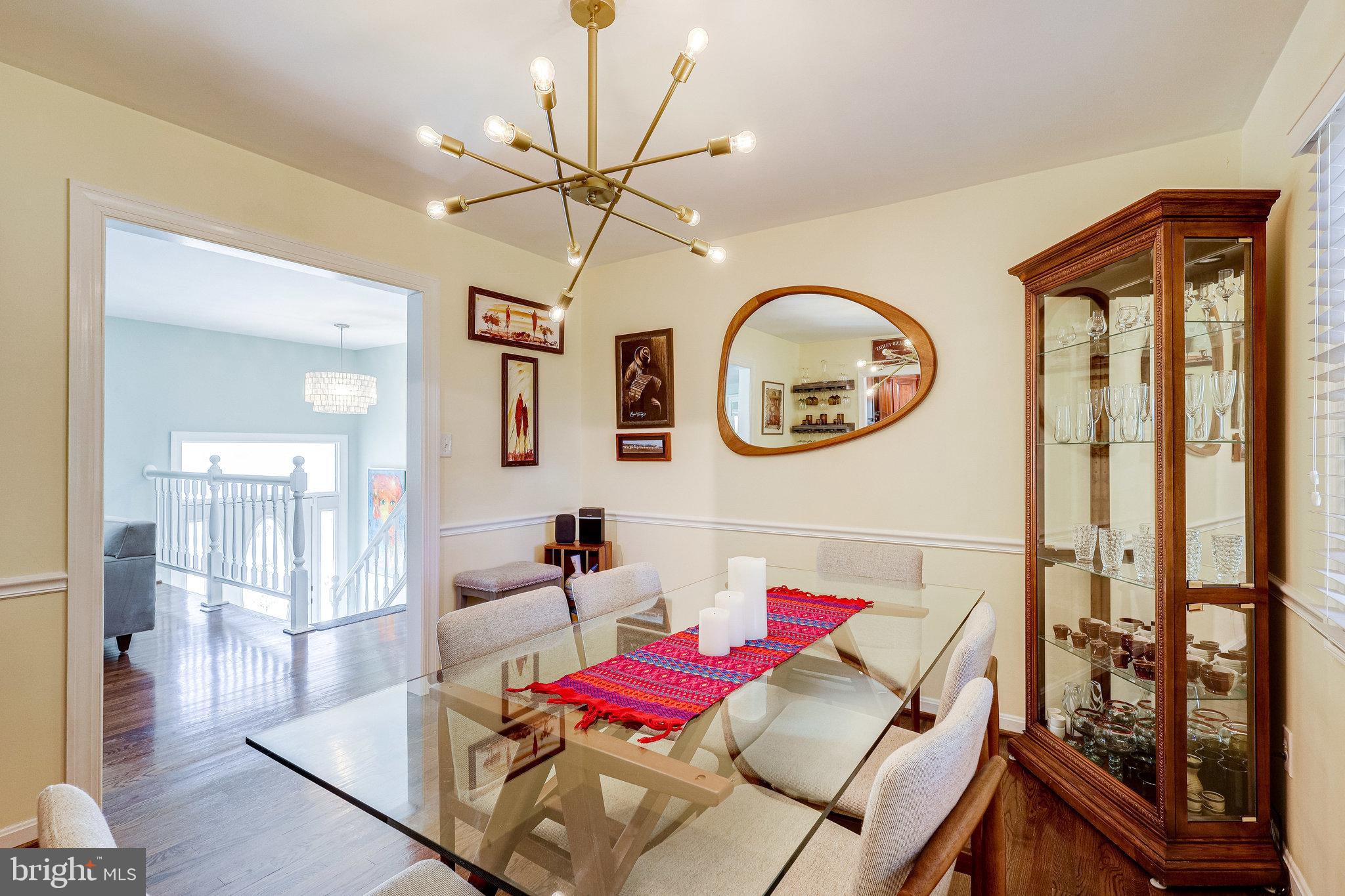 RIVERSIDE TERRACE - Residential Lease