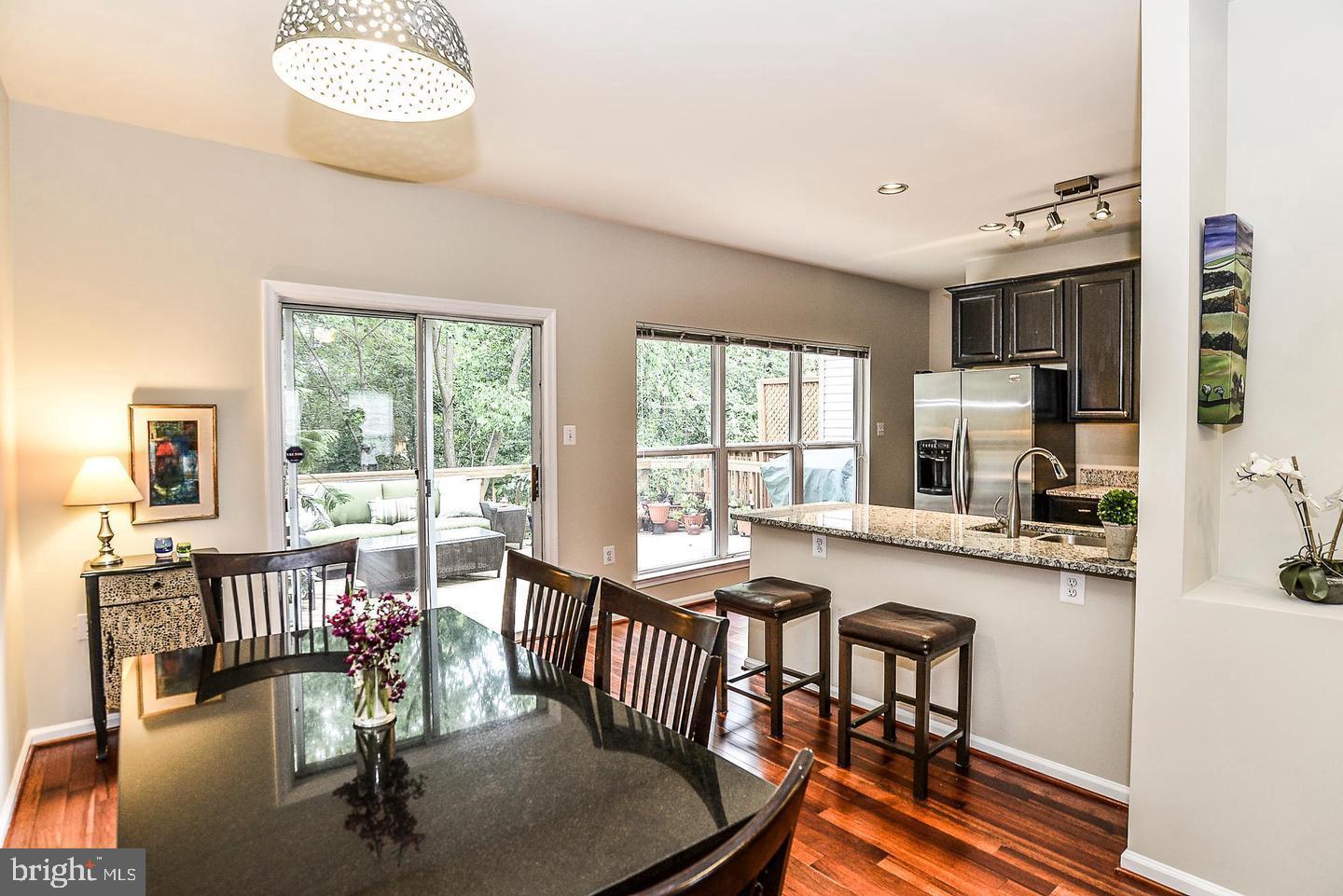 GREENS AT FAIR LAKES - Residential Lease