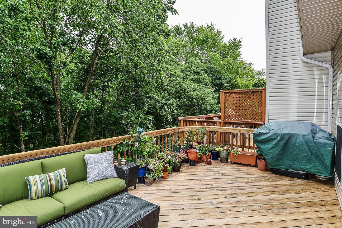 GREENS AT FAIR LAKES - Residential Lease