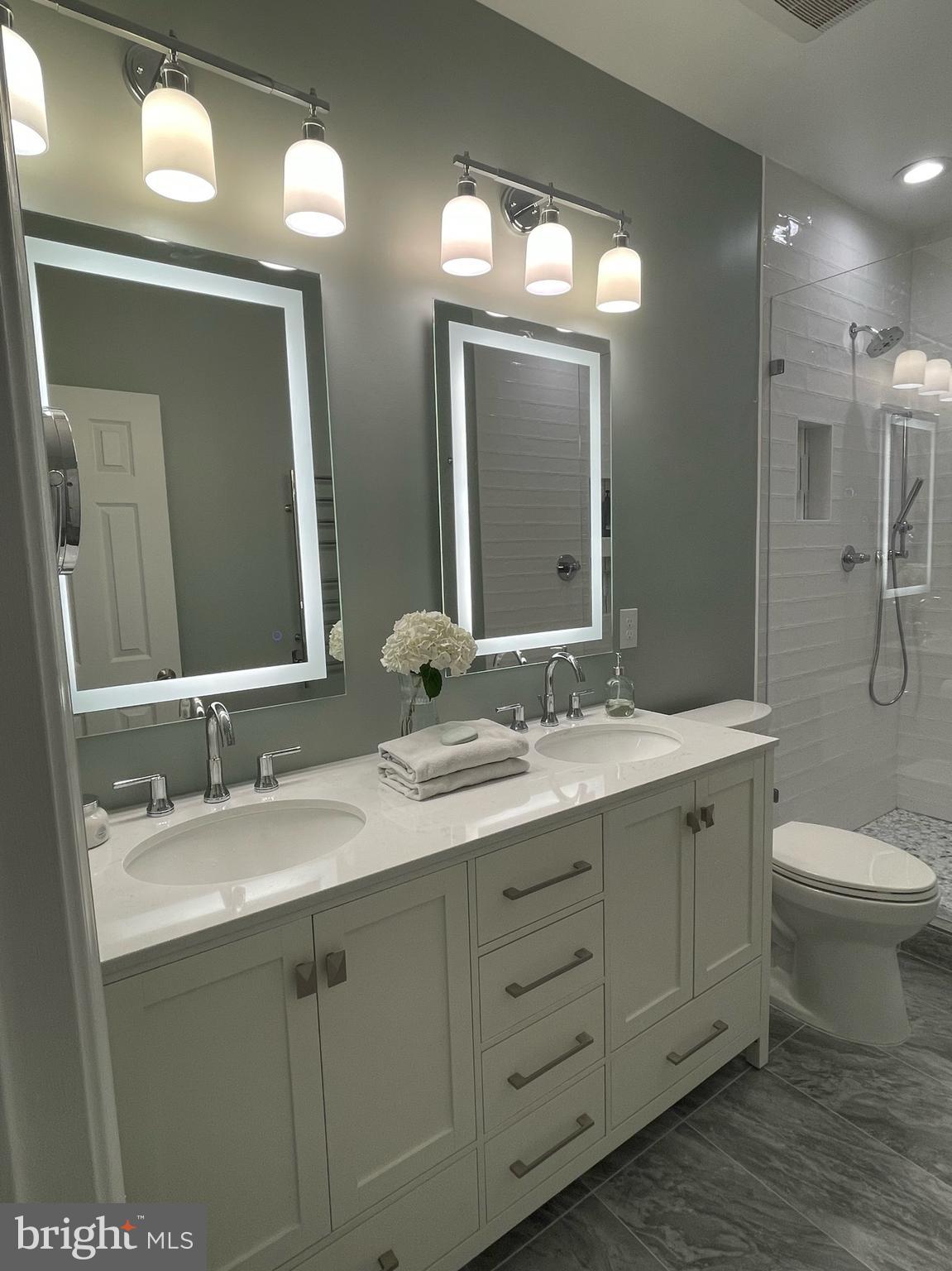 GREENS AT FAIR LAKES - Residential Lease