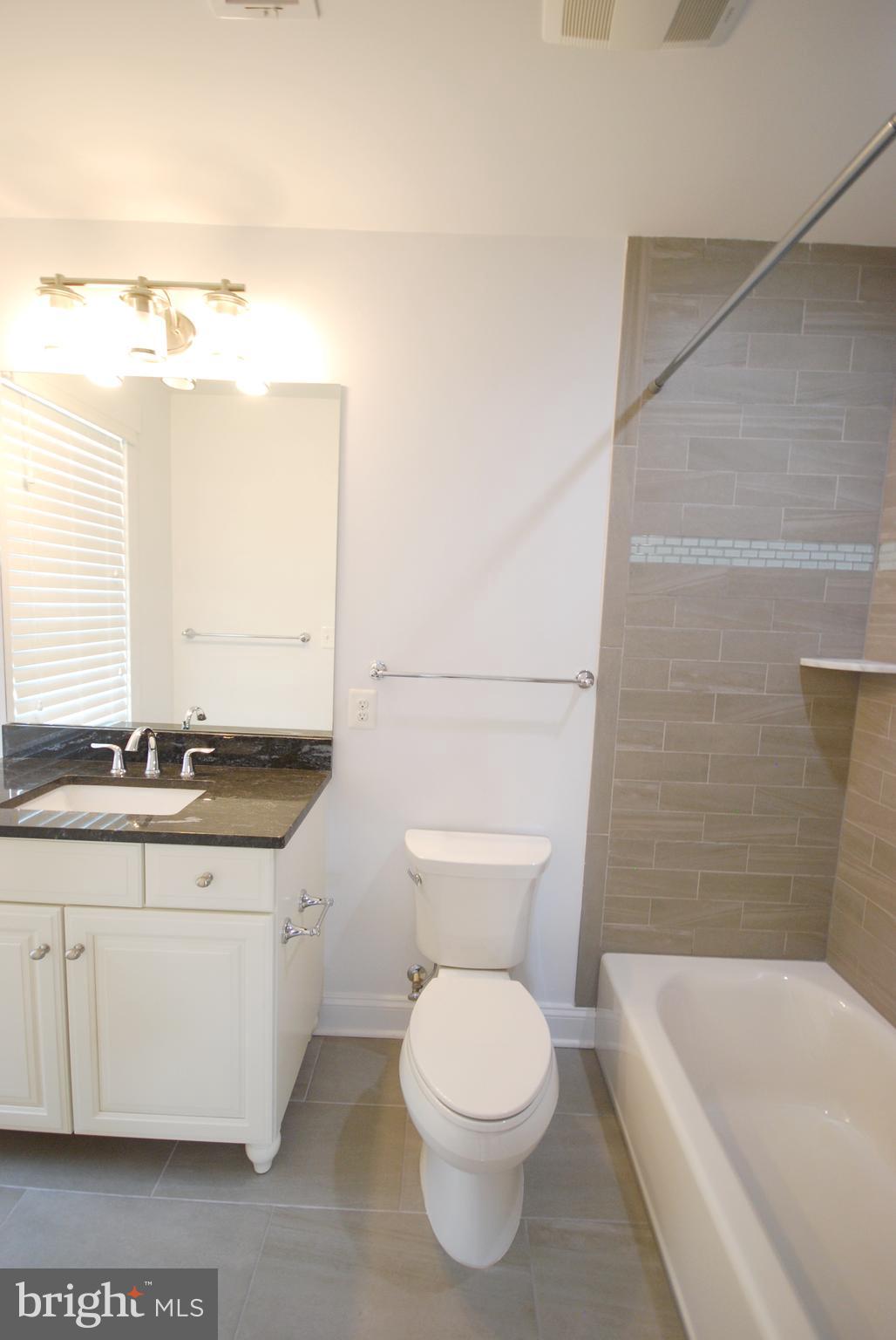 HUNTINGTON TERRACE - Residential Lease