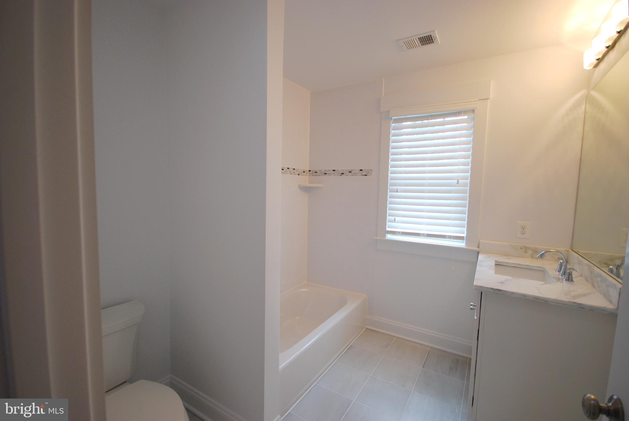 HUNTINGTON TERRACE - Residential Lease