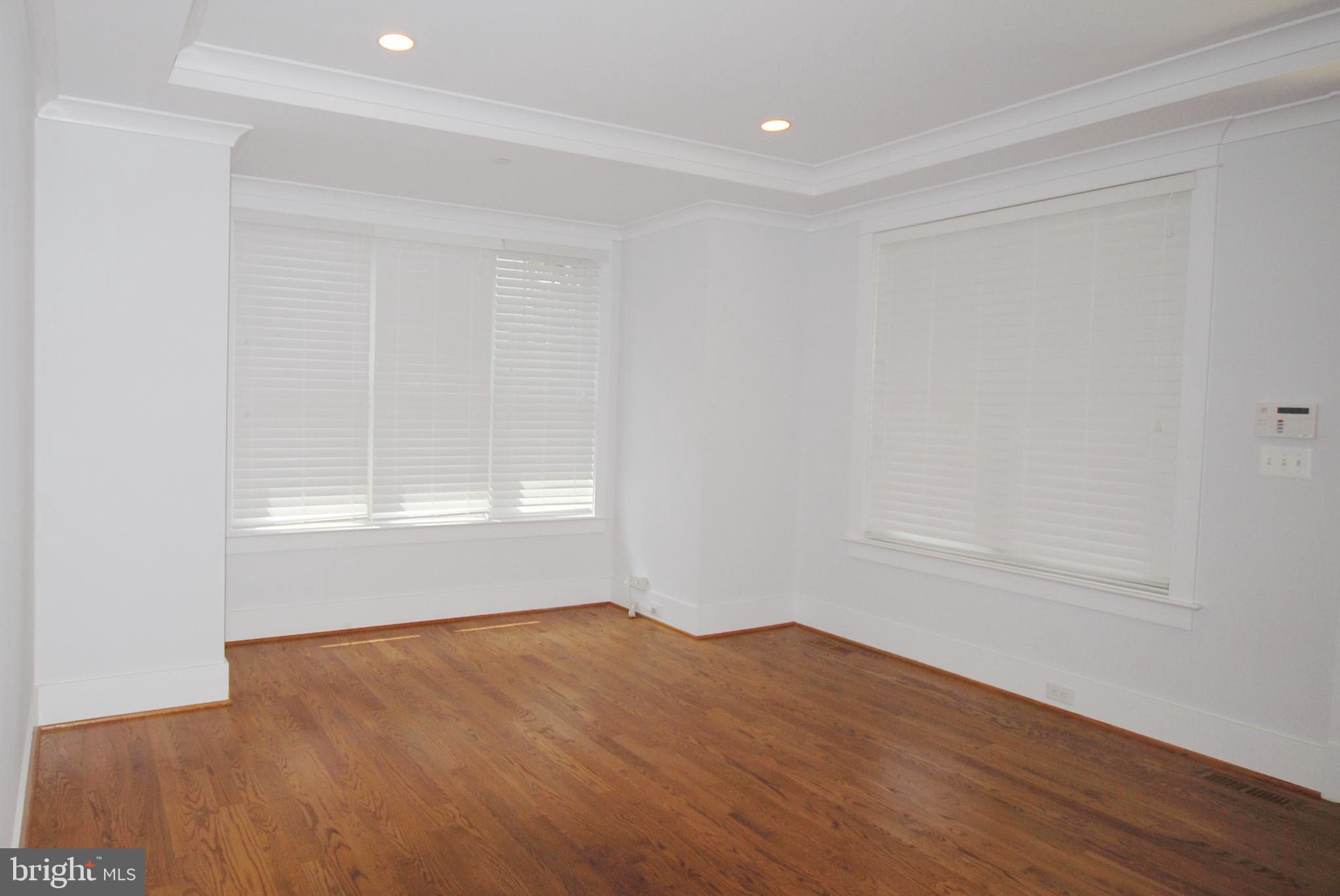 HUNTINGTON TERRACE - Residential Lease