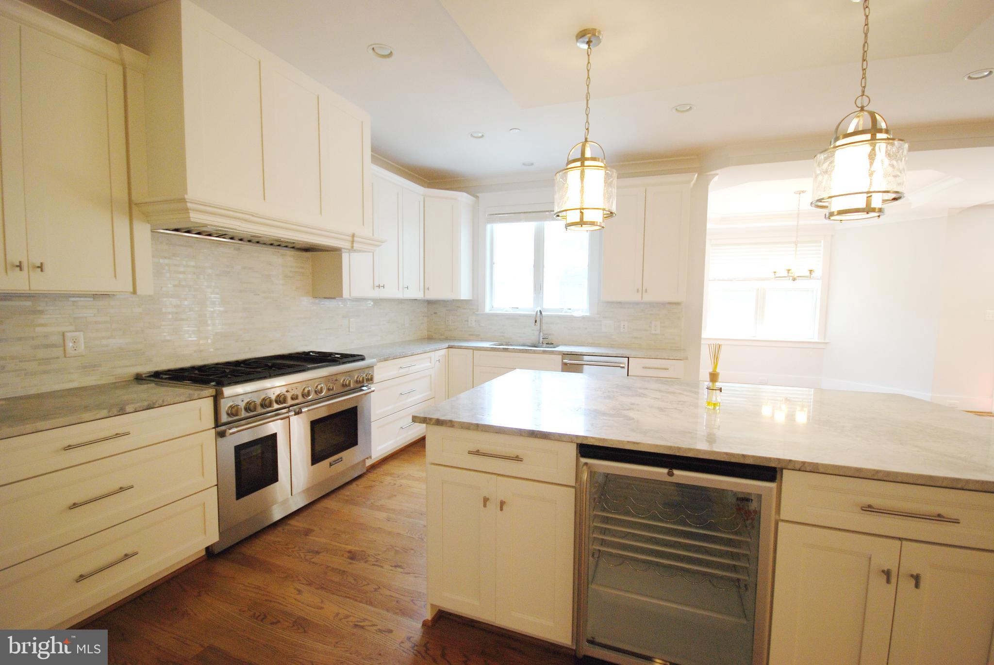 HUNTINGTON TERRACE - Residential Lease