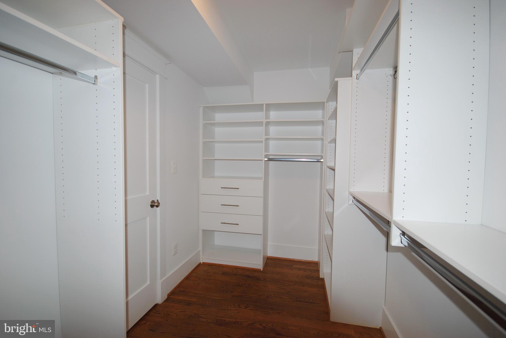 HUNTINGTON TERRACE - Residential Lease