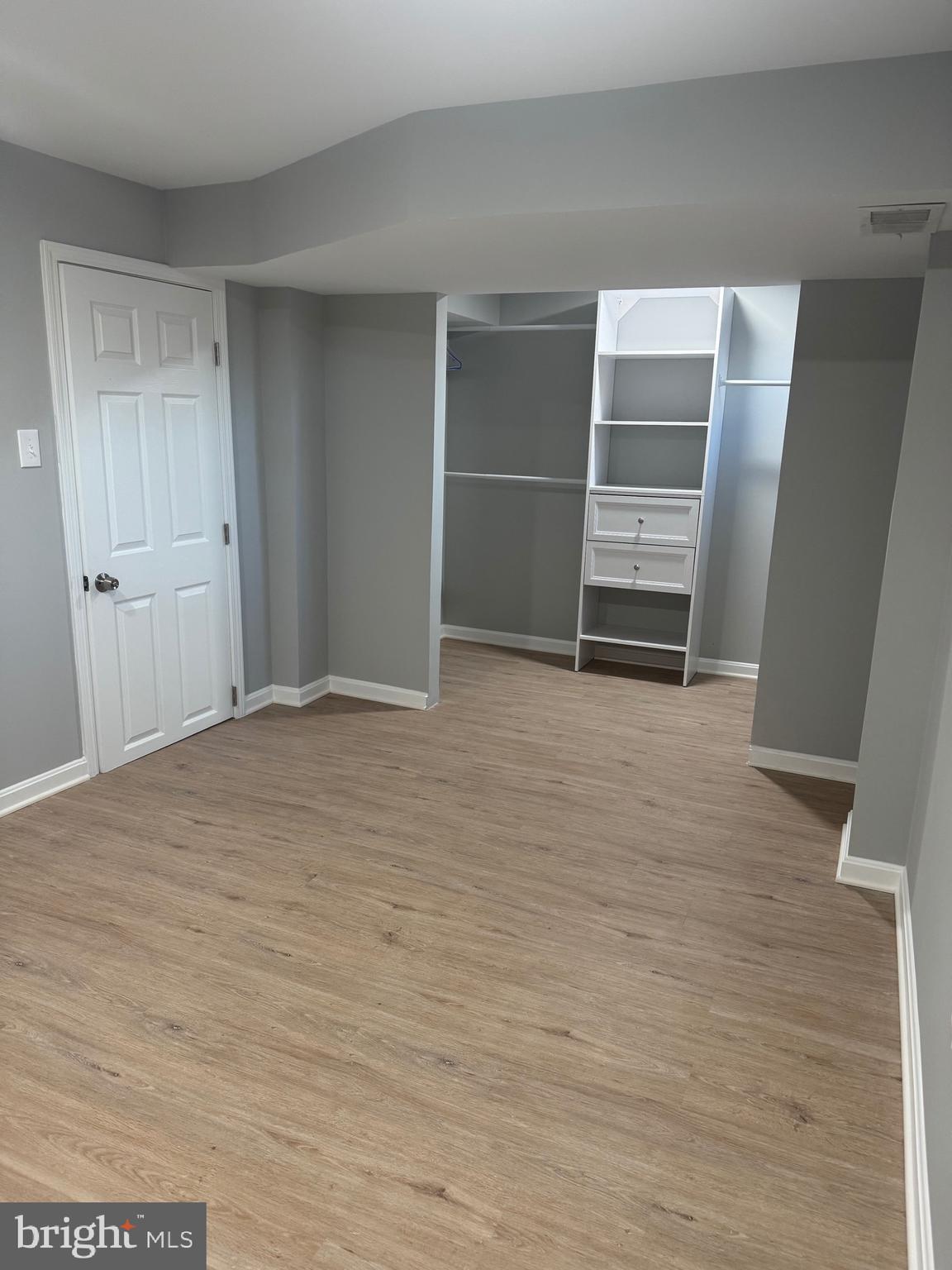 HOLMES RUN HEIGHTS - Residential Lease