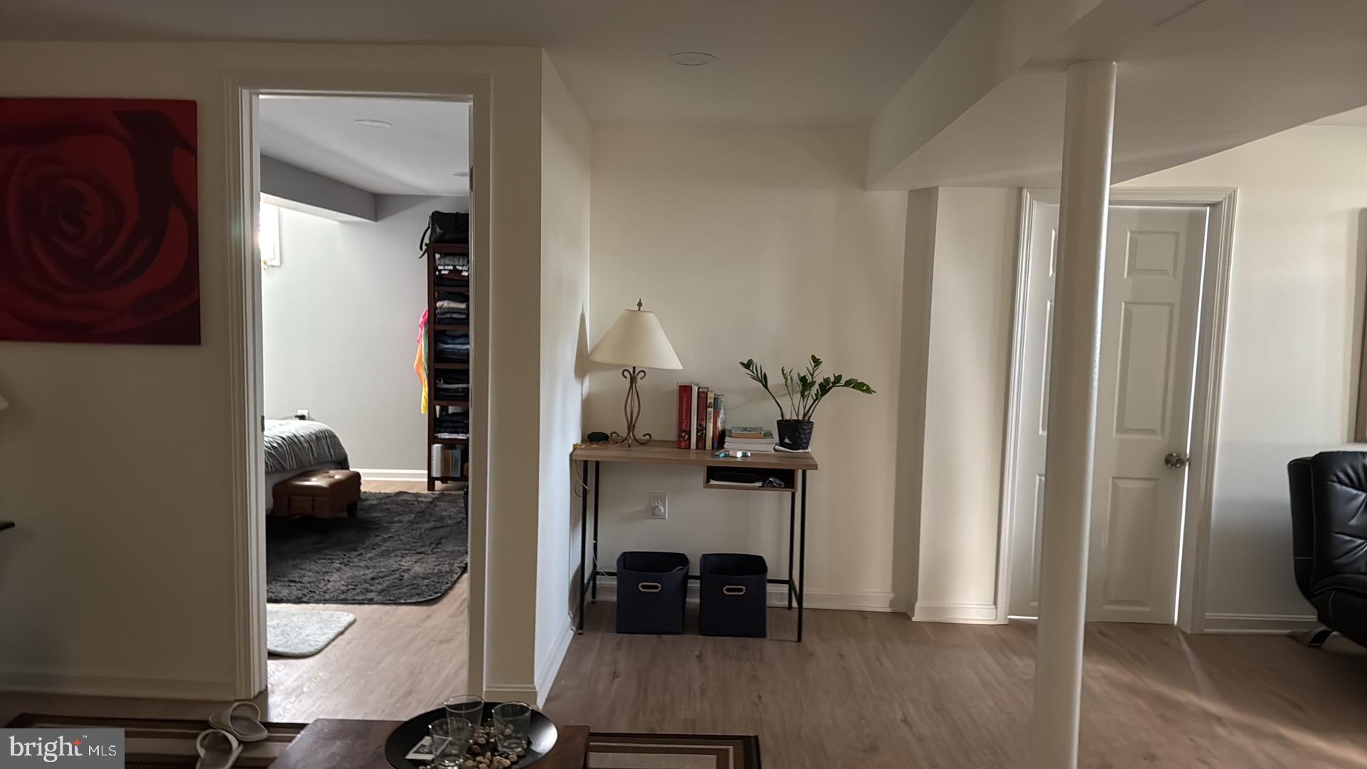 HOLMES RUN HEIGHTS - Residential Lease