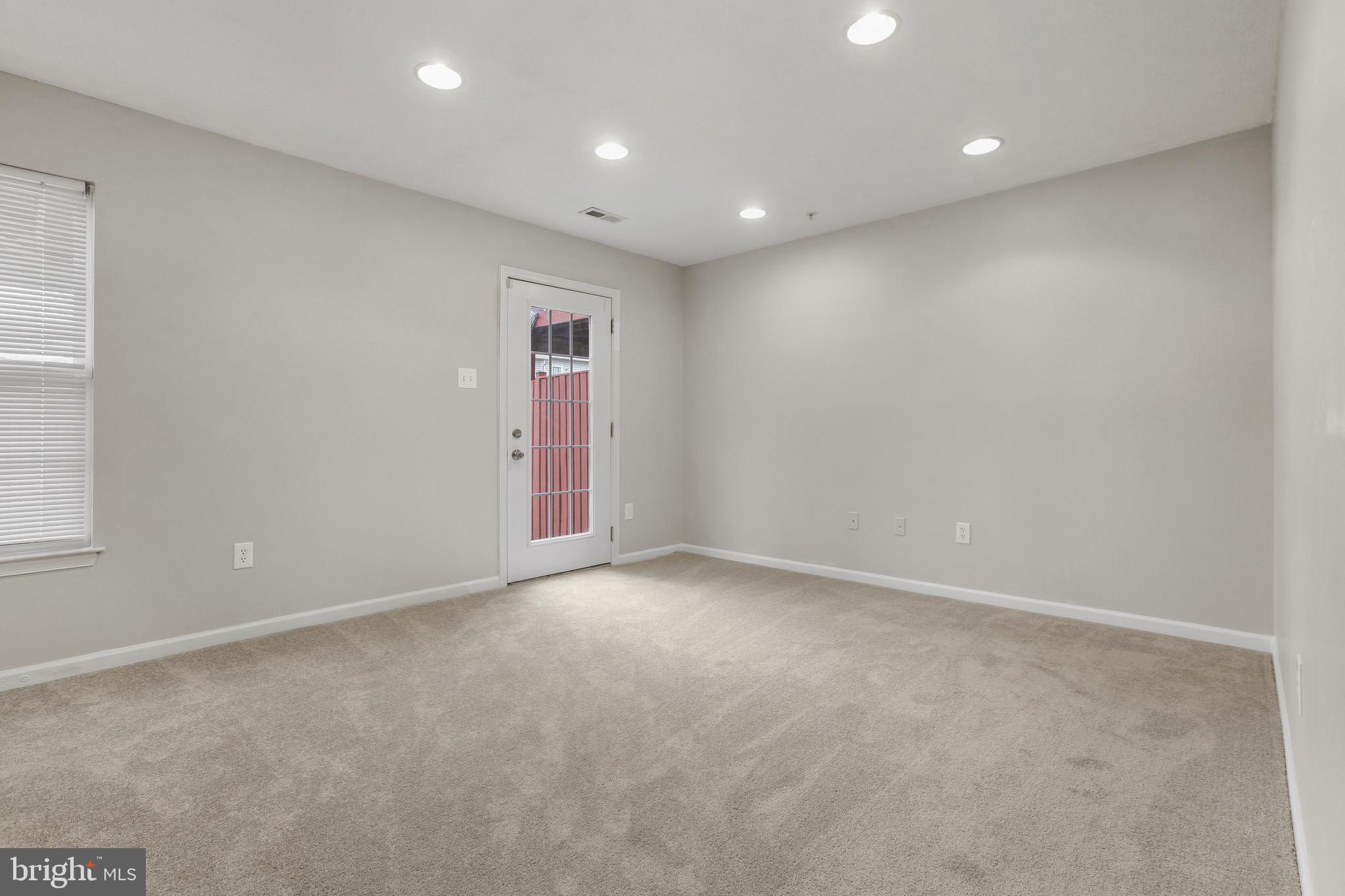 MIRAMAR LANDING - Residential