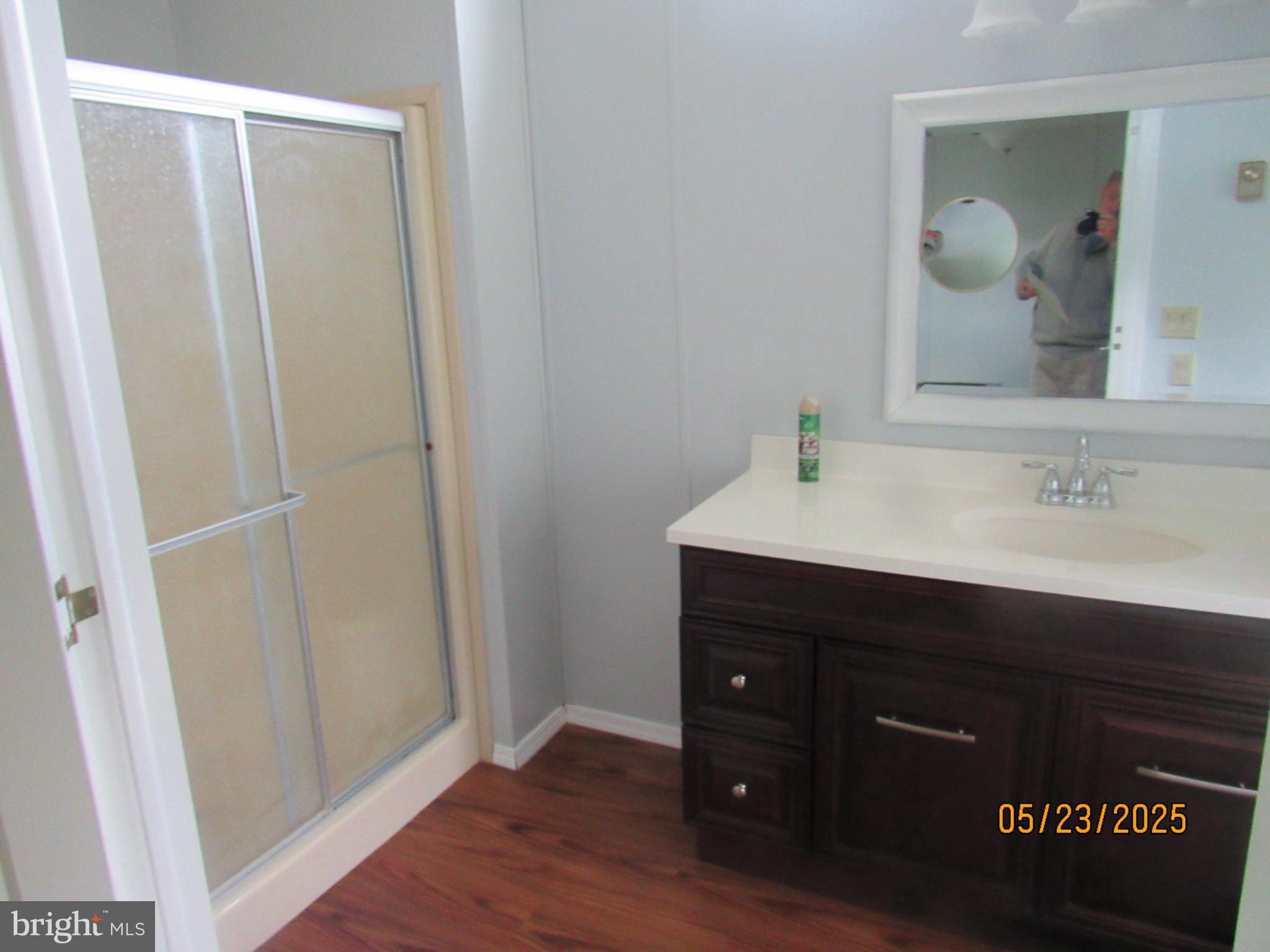 CONTINENTAL COURTS - Residential