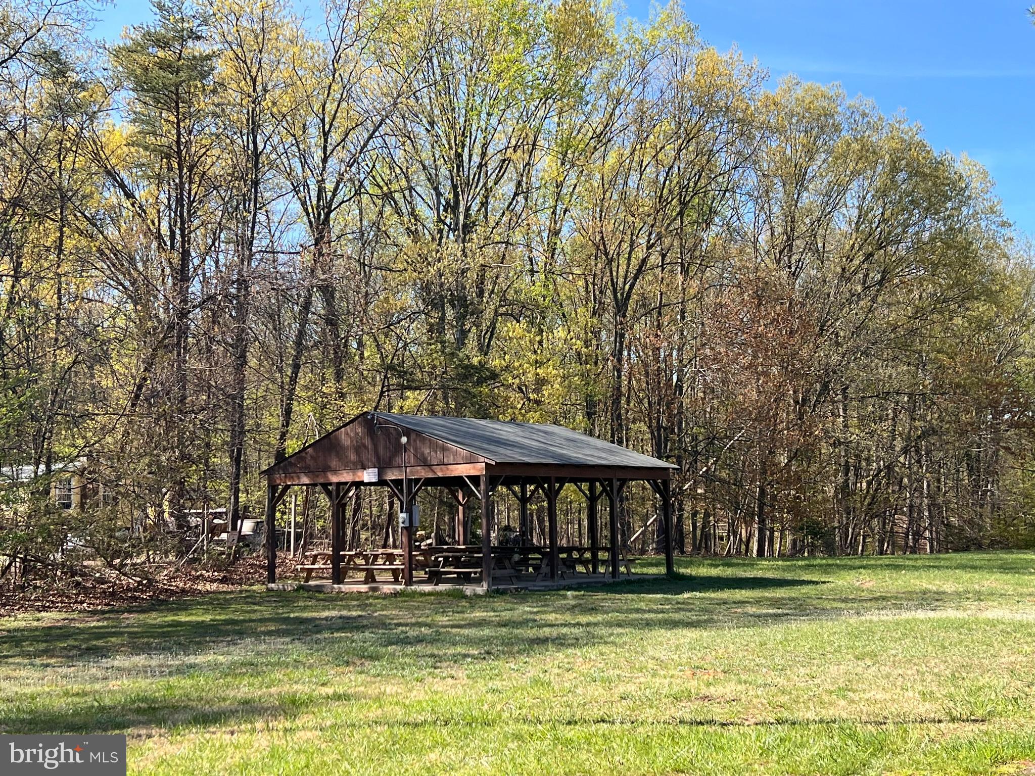 SLEEPY HOLLOW - Residential