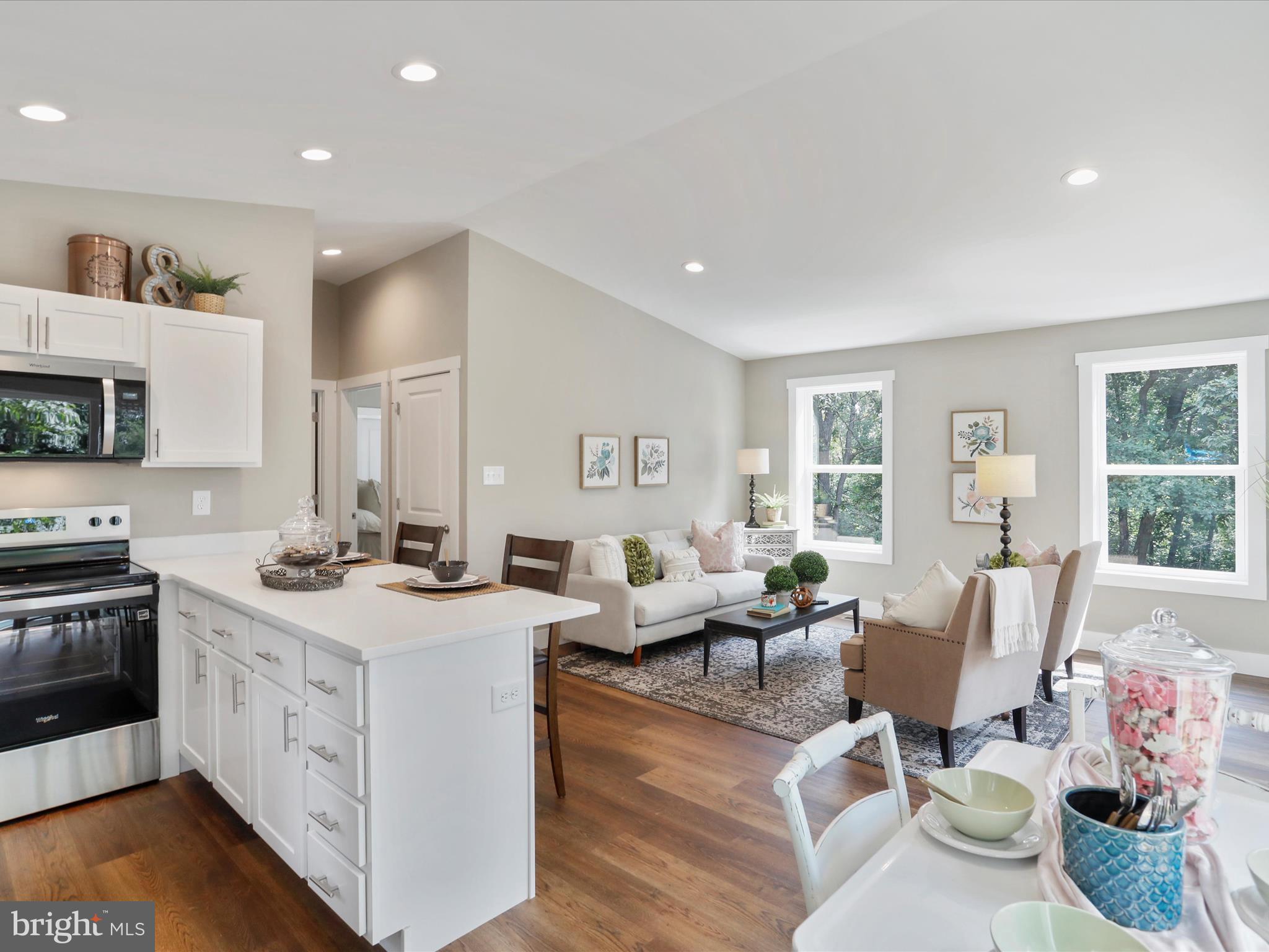 SLEEPY HOLLOW - Residential