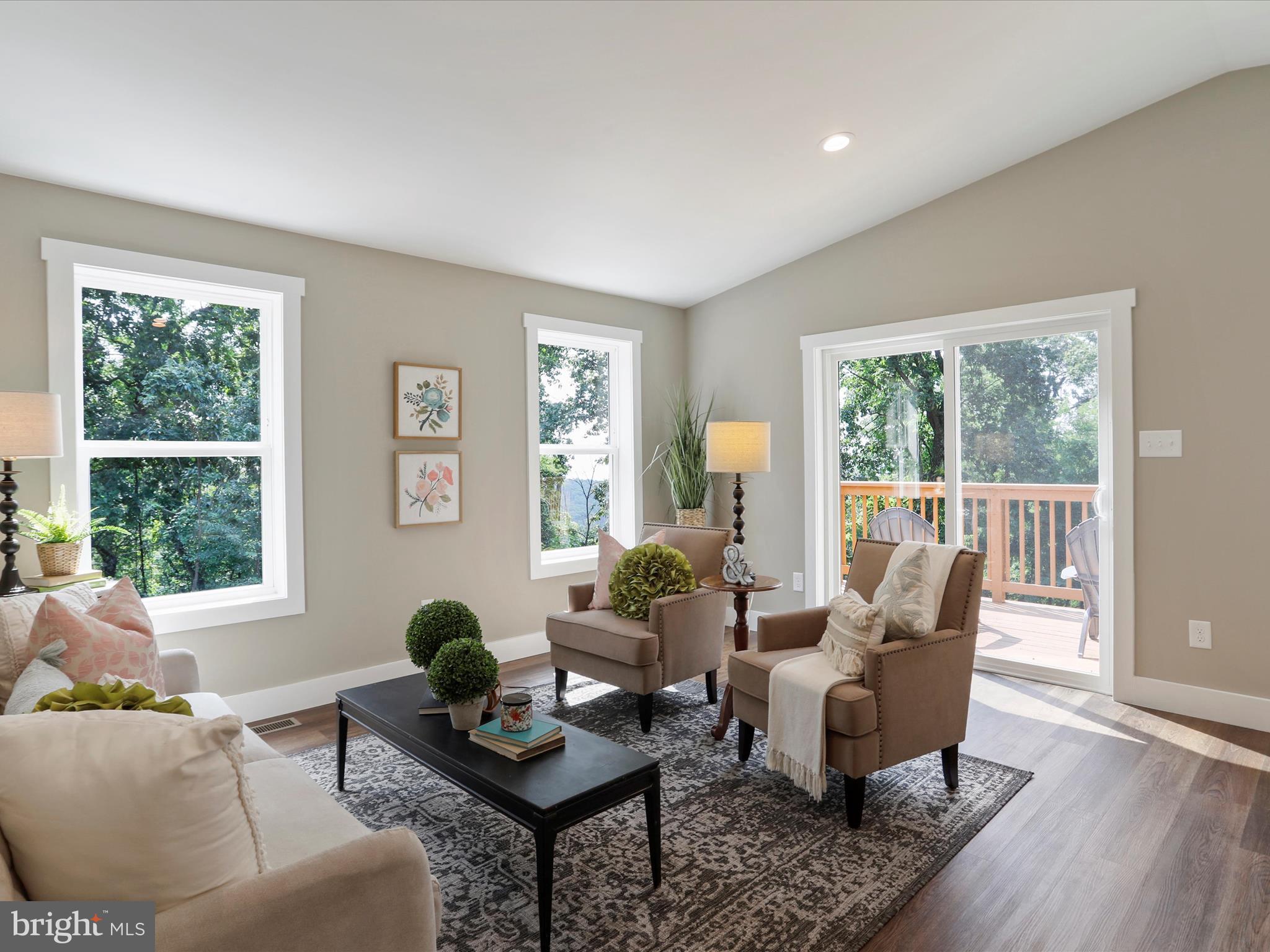 SLEEPY HOLLOW - Residential