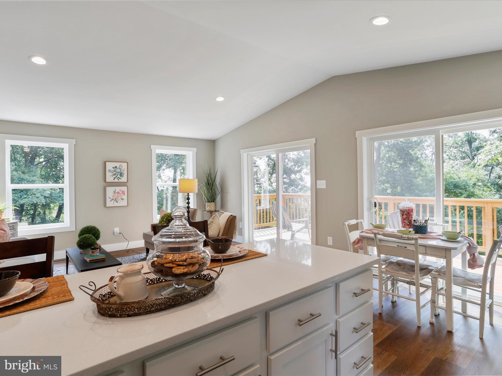 SLEEPY HOLLOW - Residential