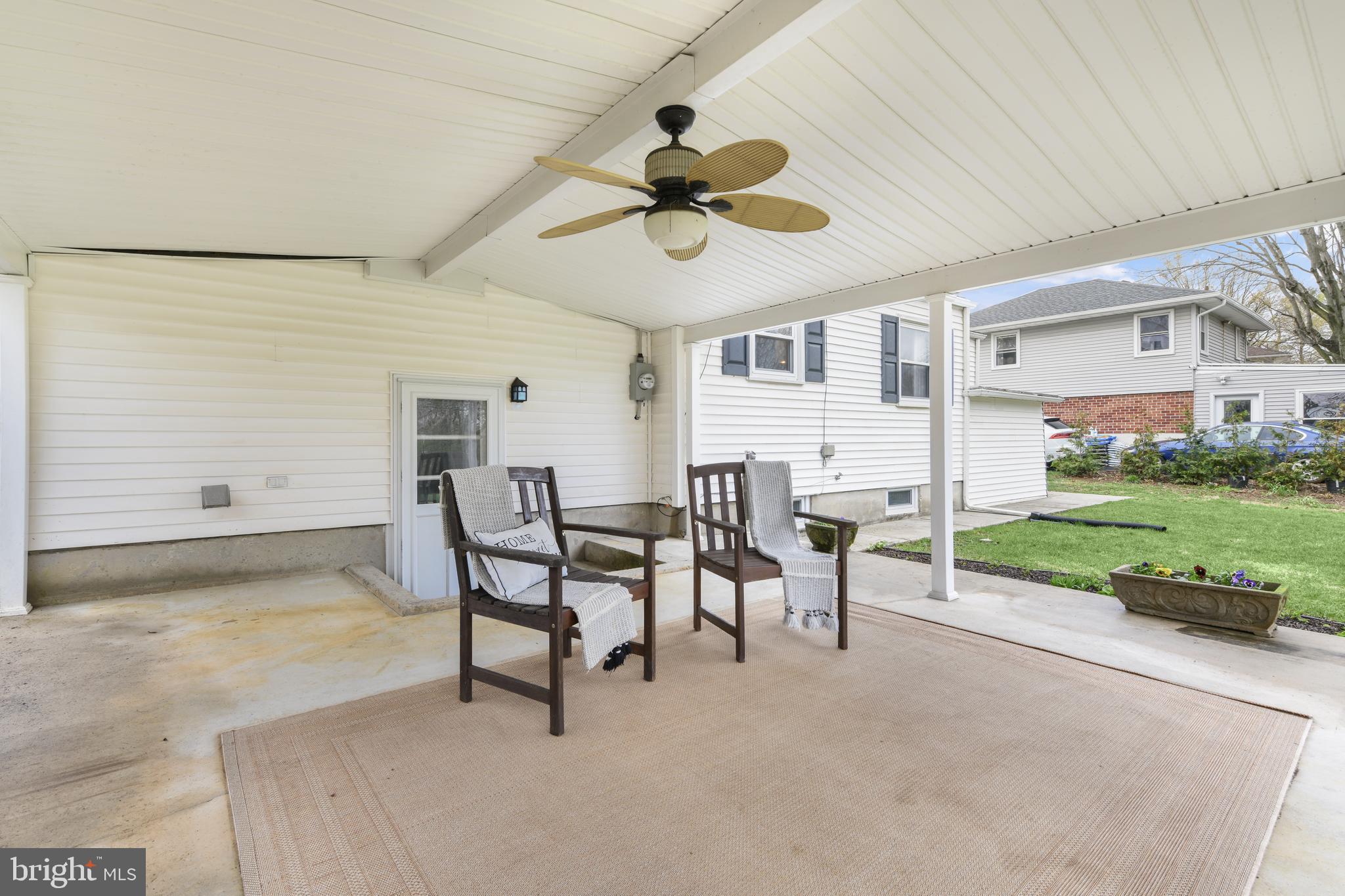 MIDVALE MANOR - Residential