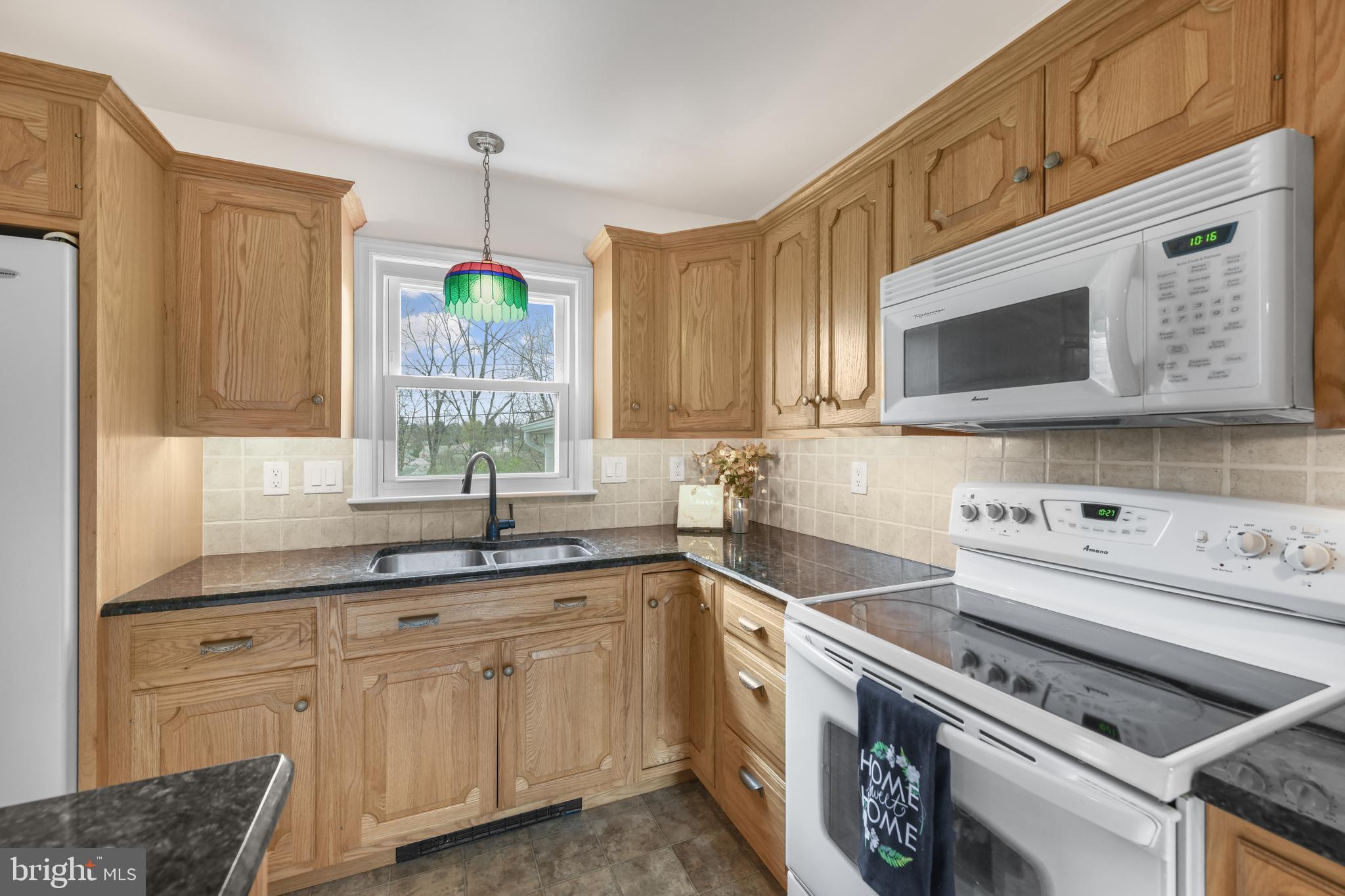 MIDVALE MANOR - Residential