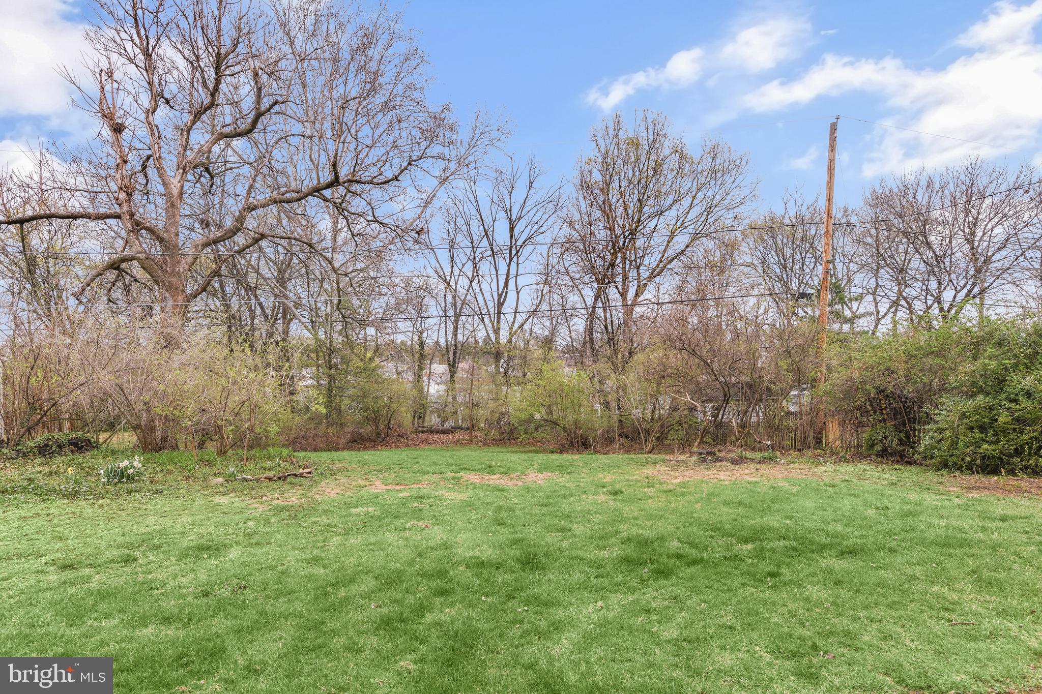 MIDVALE MANOR - Residential