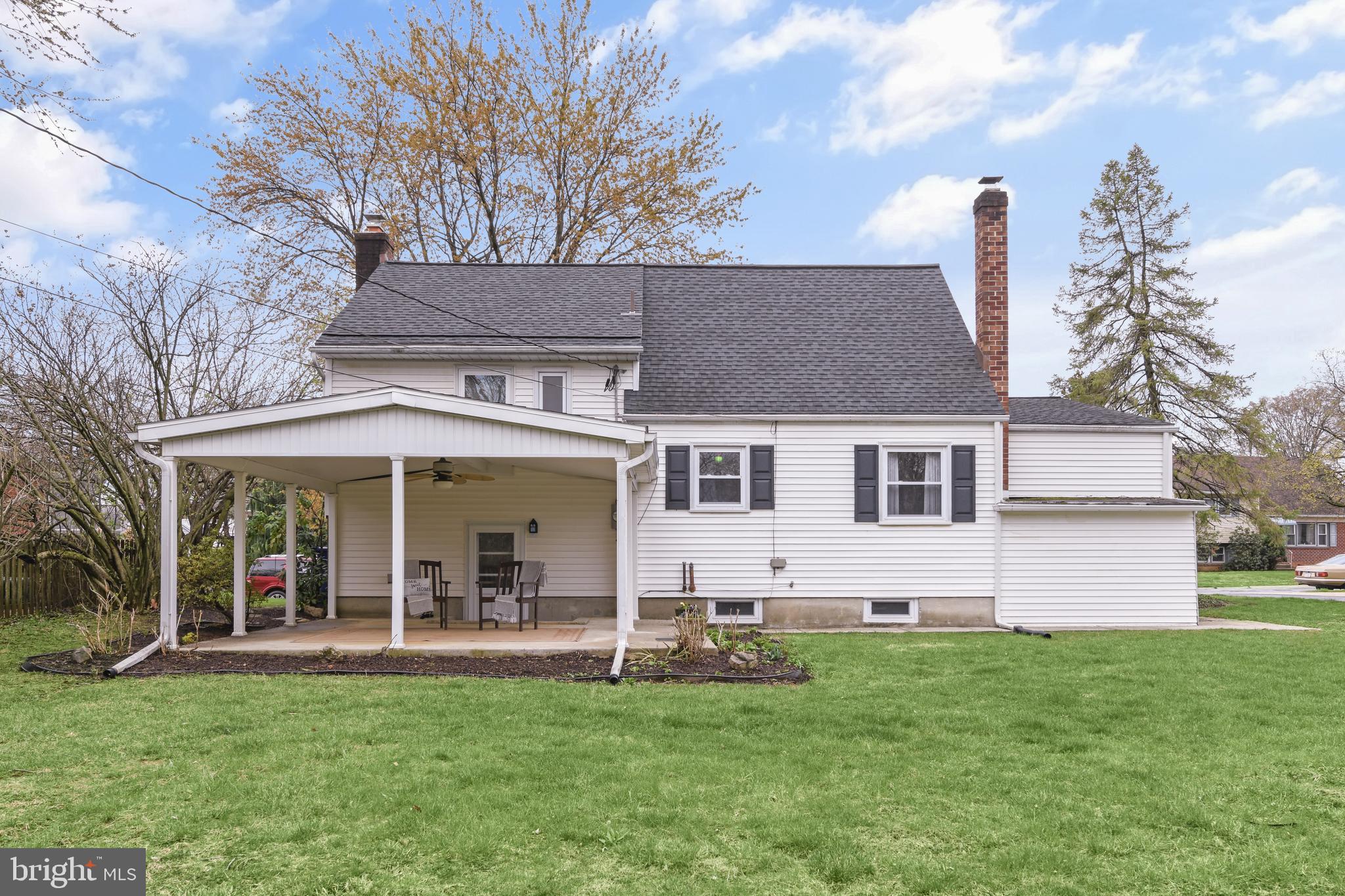 MIDVALE MANOR - Residential