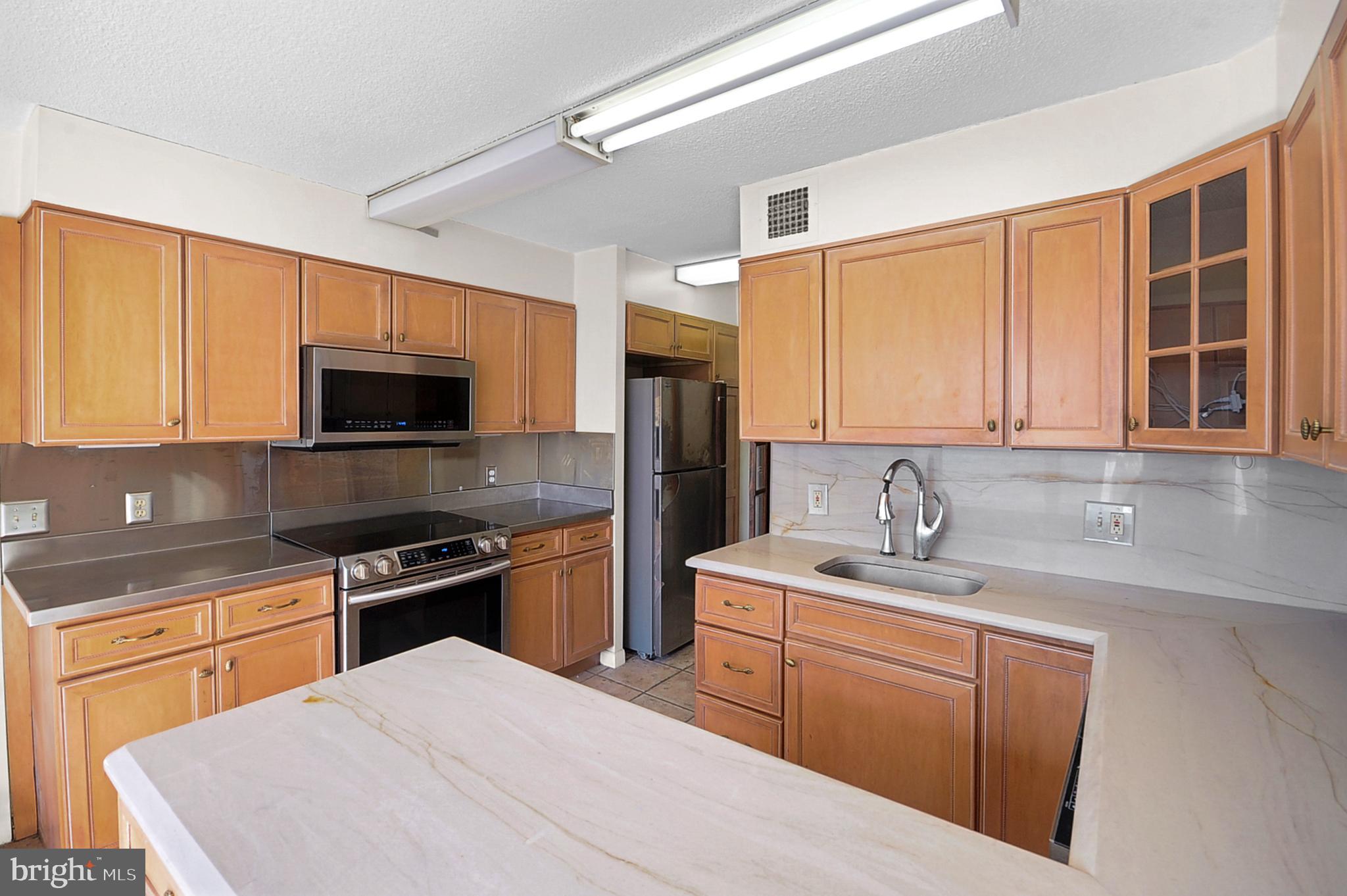 WYNNEWOOD - Residential