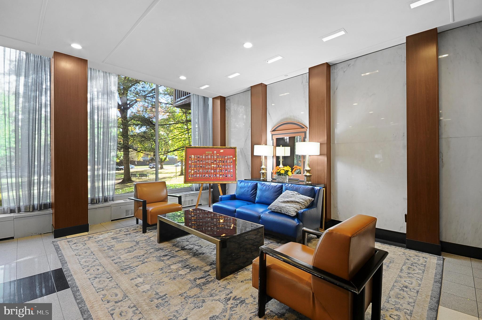 WYNNEWOOD - Residential