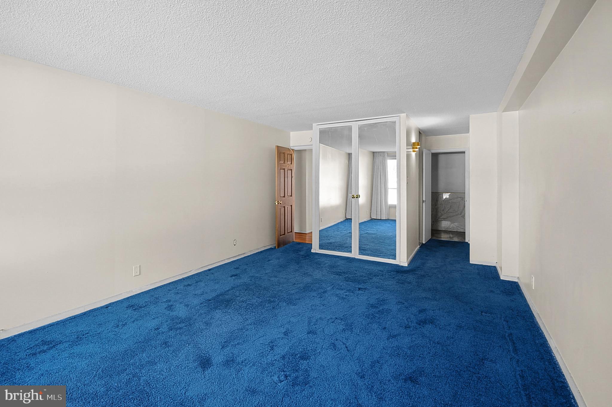 WYNNEWOOD - Residential