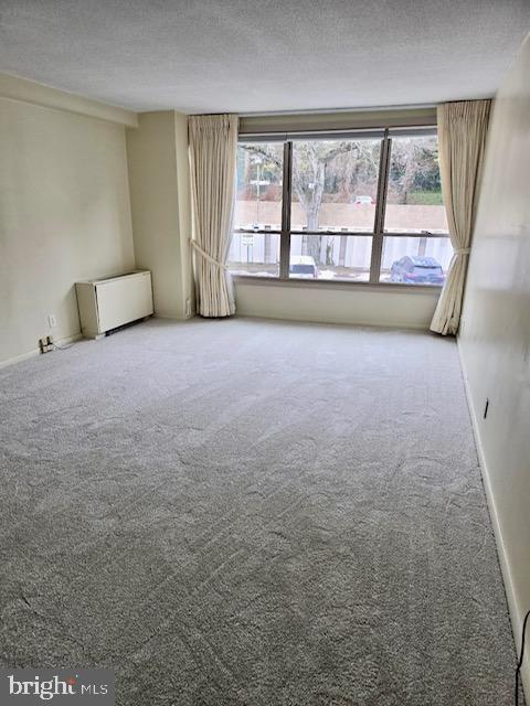 WYNNEWOOD - Residential