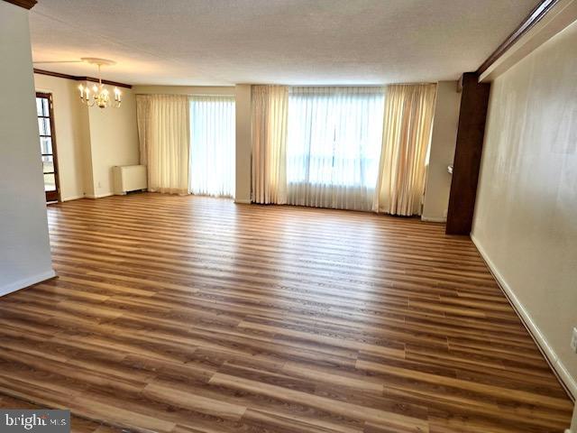 WYNNEWOOD - Residential