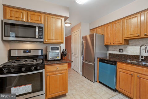 Condo For Sale - 4045 Chesterwood Drive #4045<br/> Montgomery County, SILVER SPRING, MD 20906