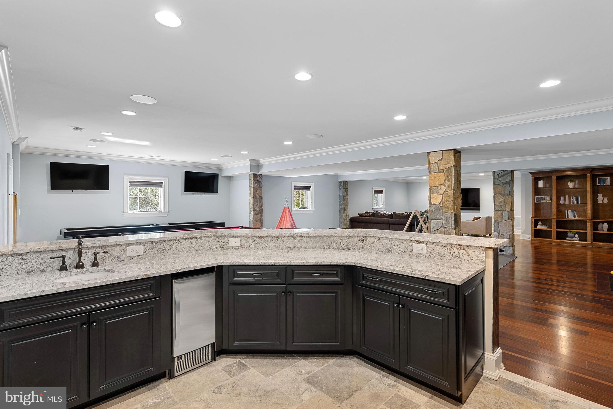 CREIGHTON FARMS - Residential