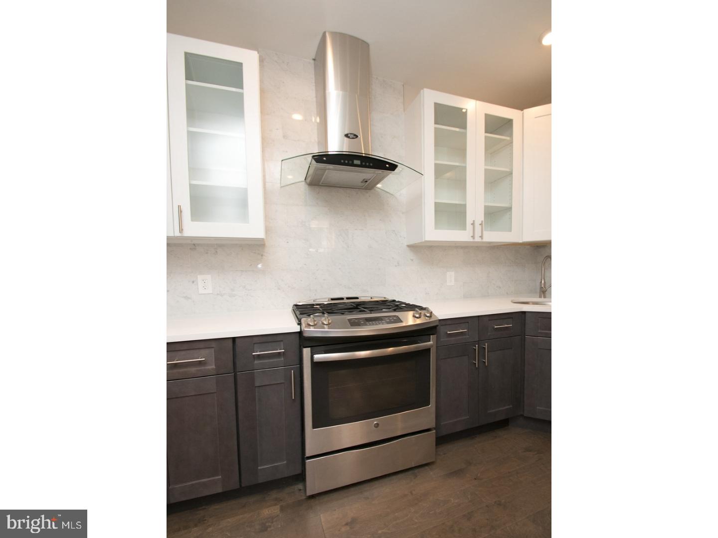 POINT BREEZE - Residential